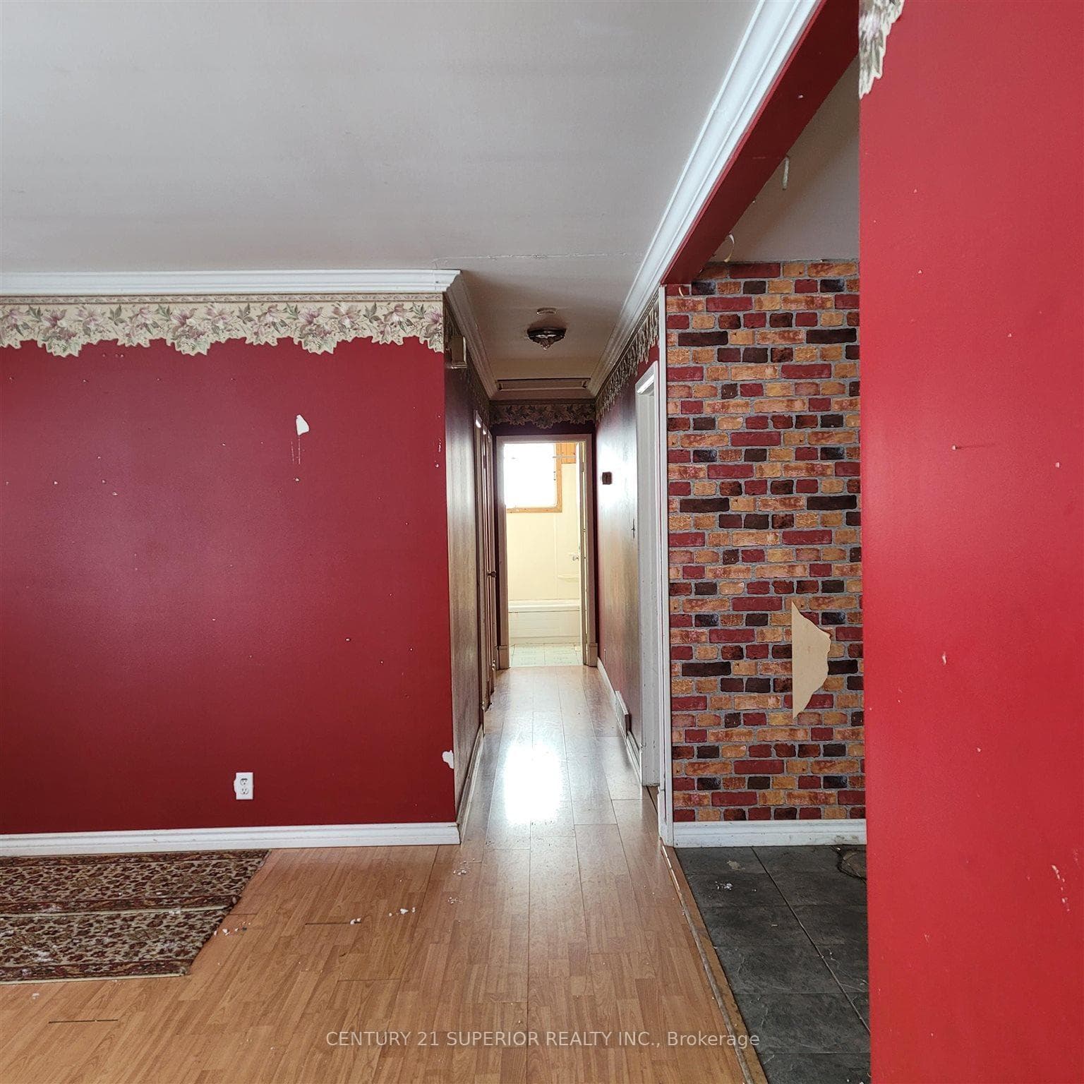 10 Shawinigan Place photo 8