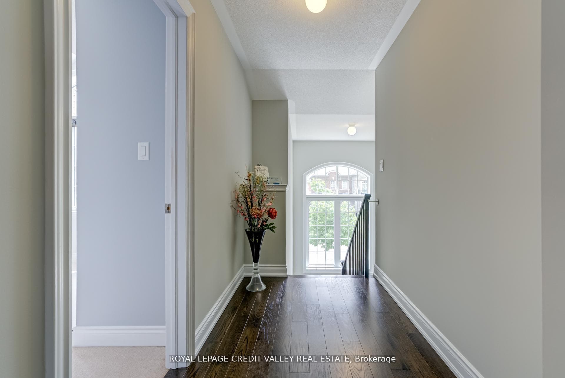 44 Walbrook Road photo 23