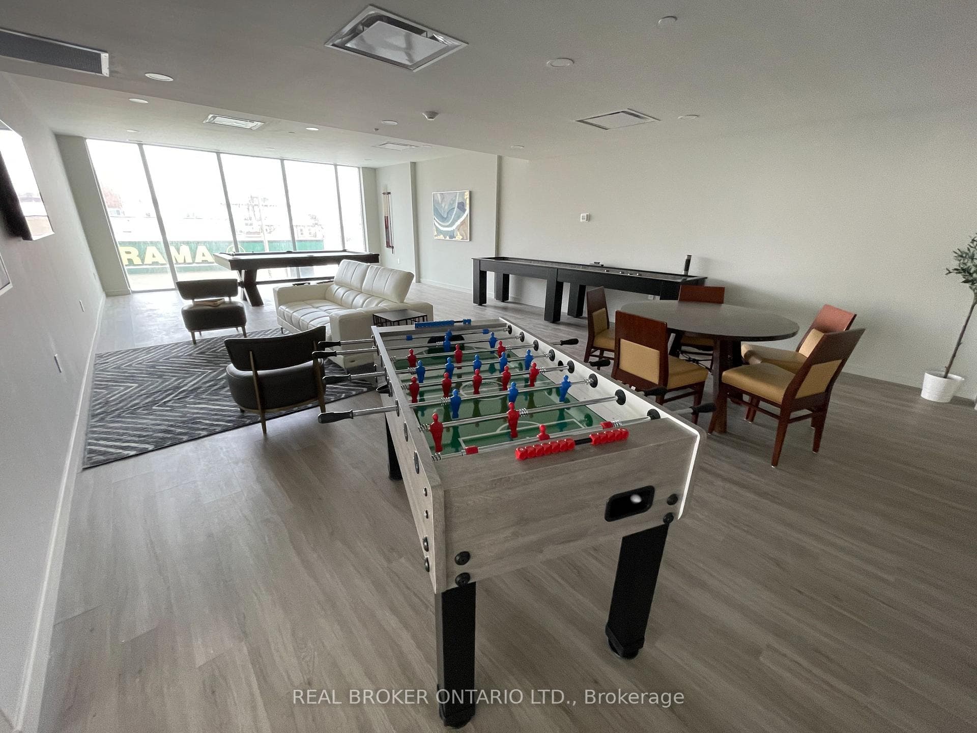 49 Walnut Street Unit 1709 photo 23