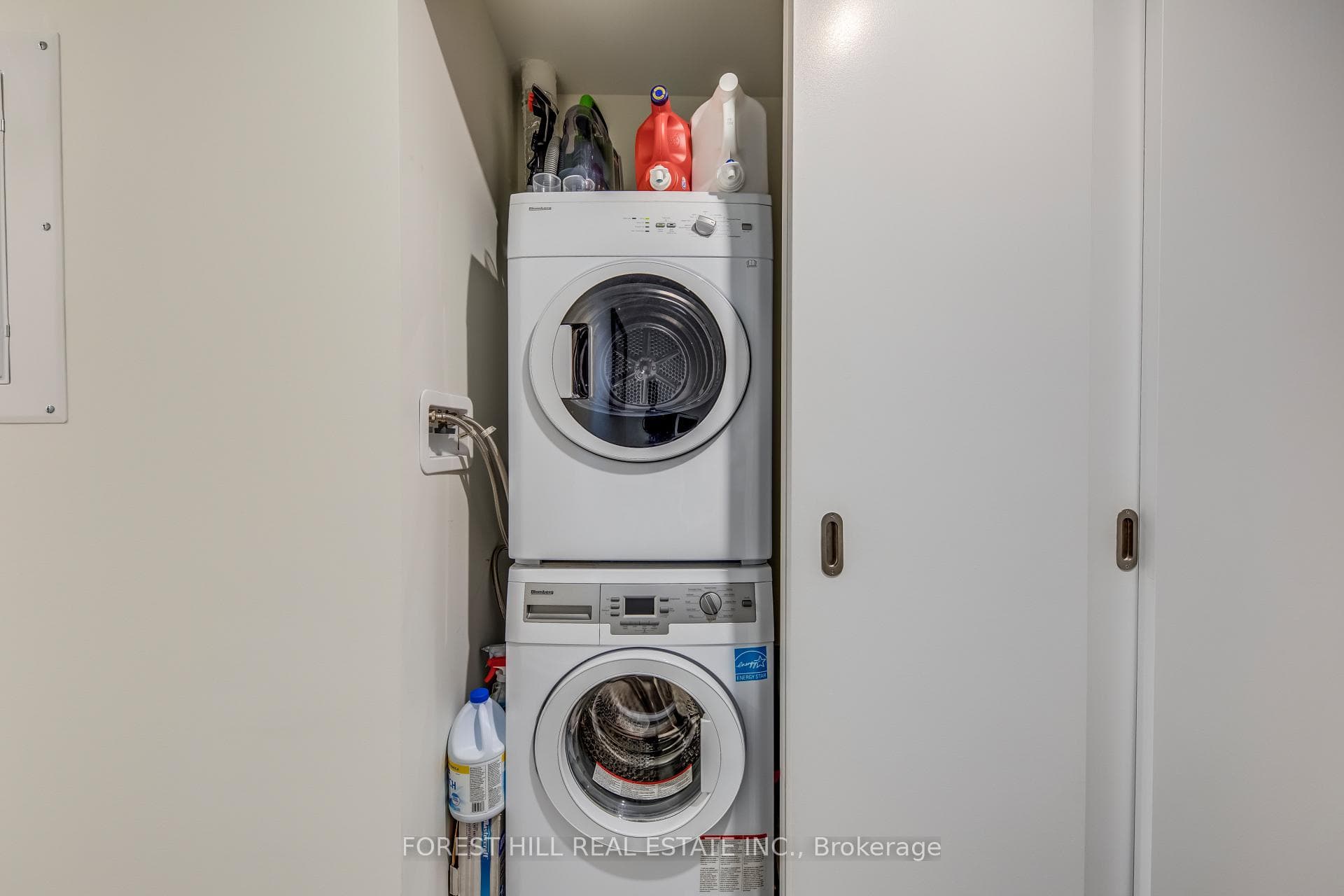 60 Colborne Street Unit 211 photo 33