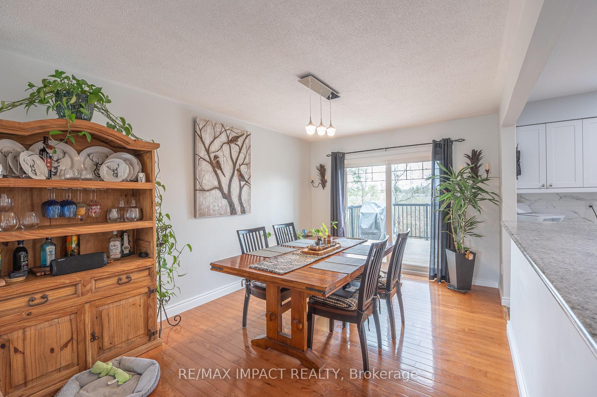 10 Cedartree Lane photo 11