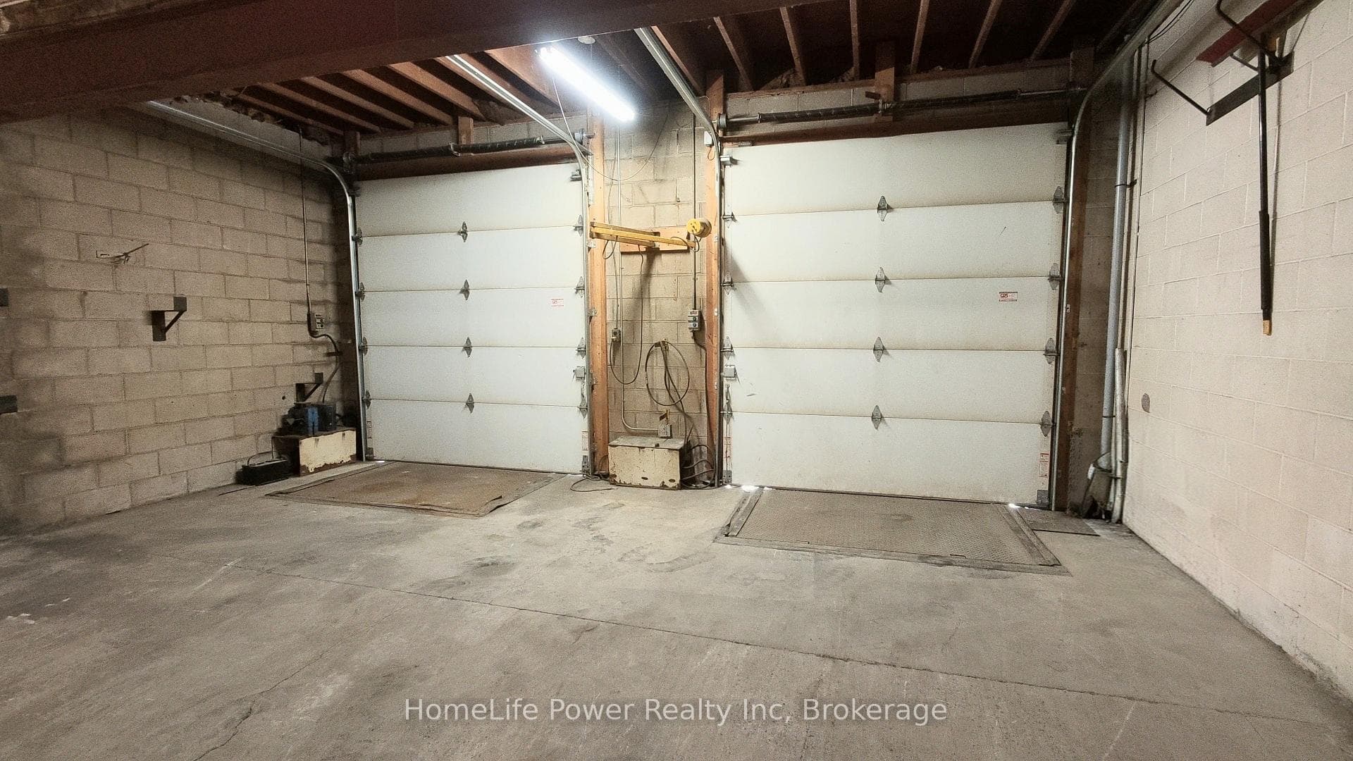 141 Hickson Avenue Unit 12 photo 19