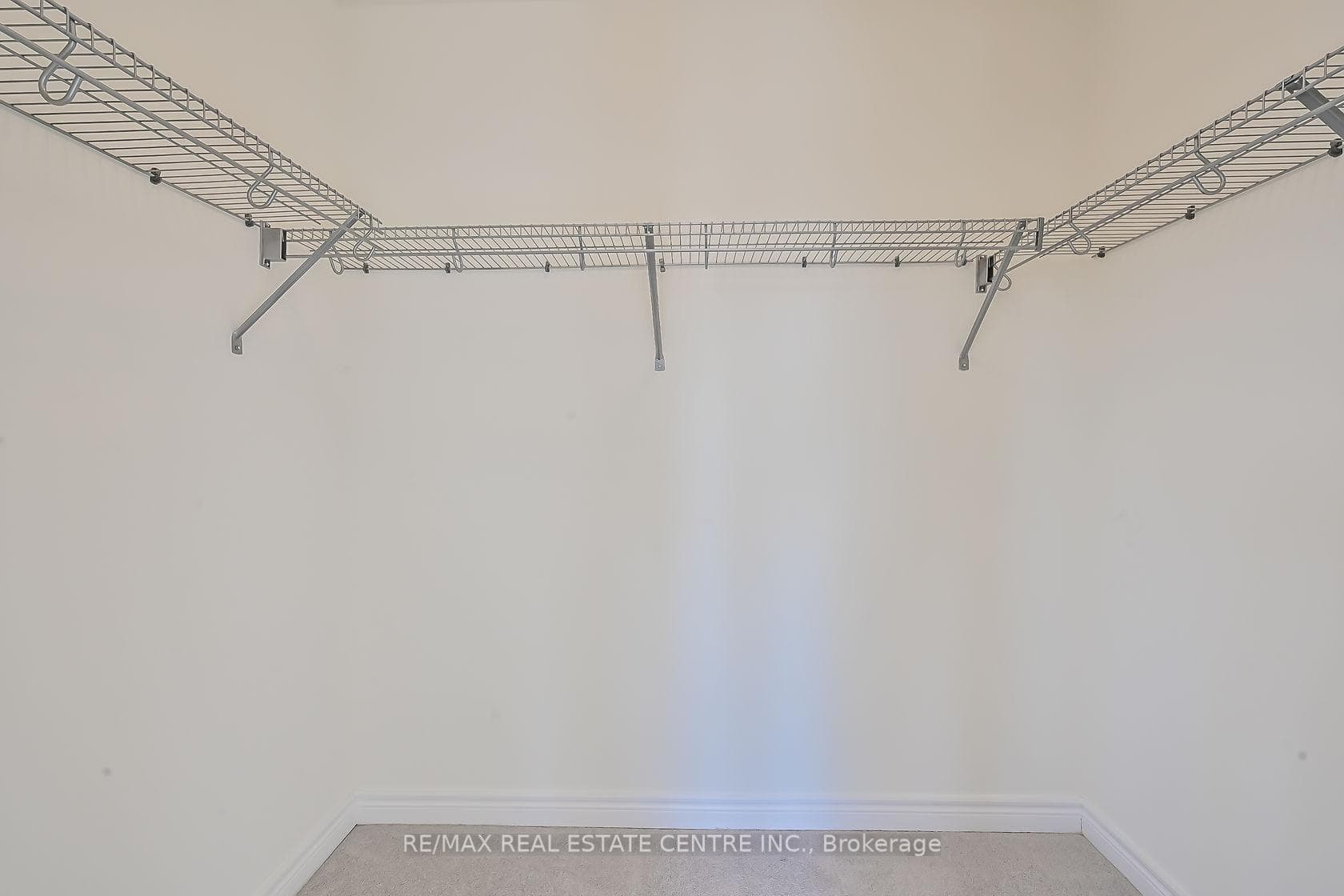 527 Shaver Road Unit 3 photo 22