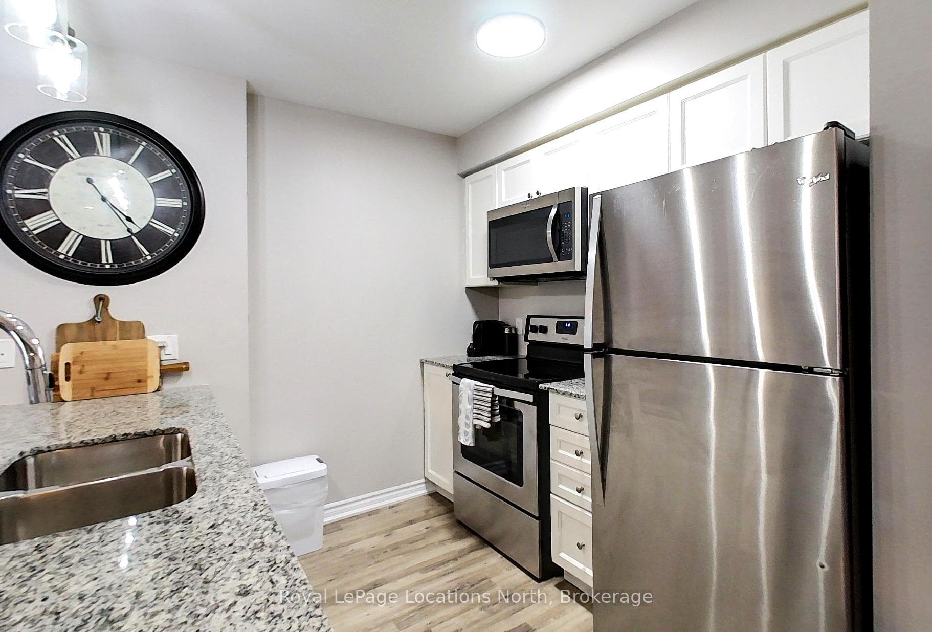 5 Anchorage Crescent Unit 102 photo 3
