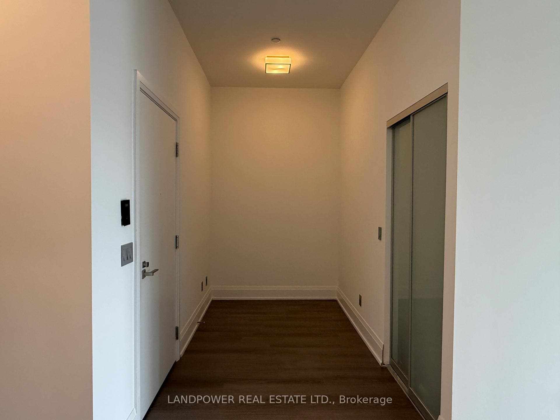 120 Harrison Garden Boulevard Unit 207 photo 2