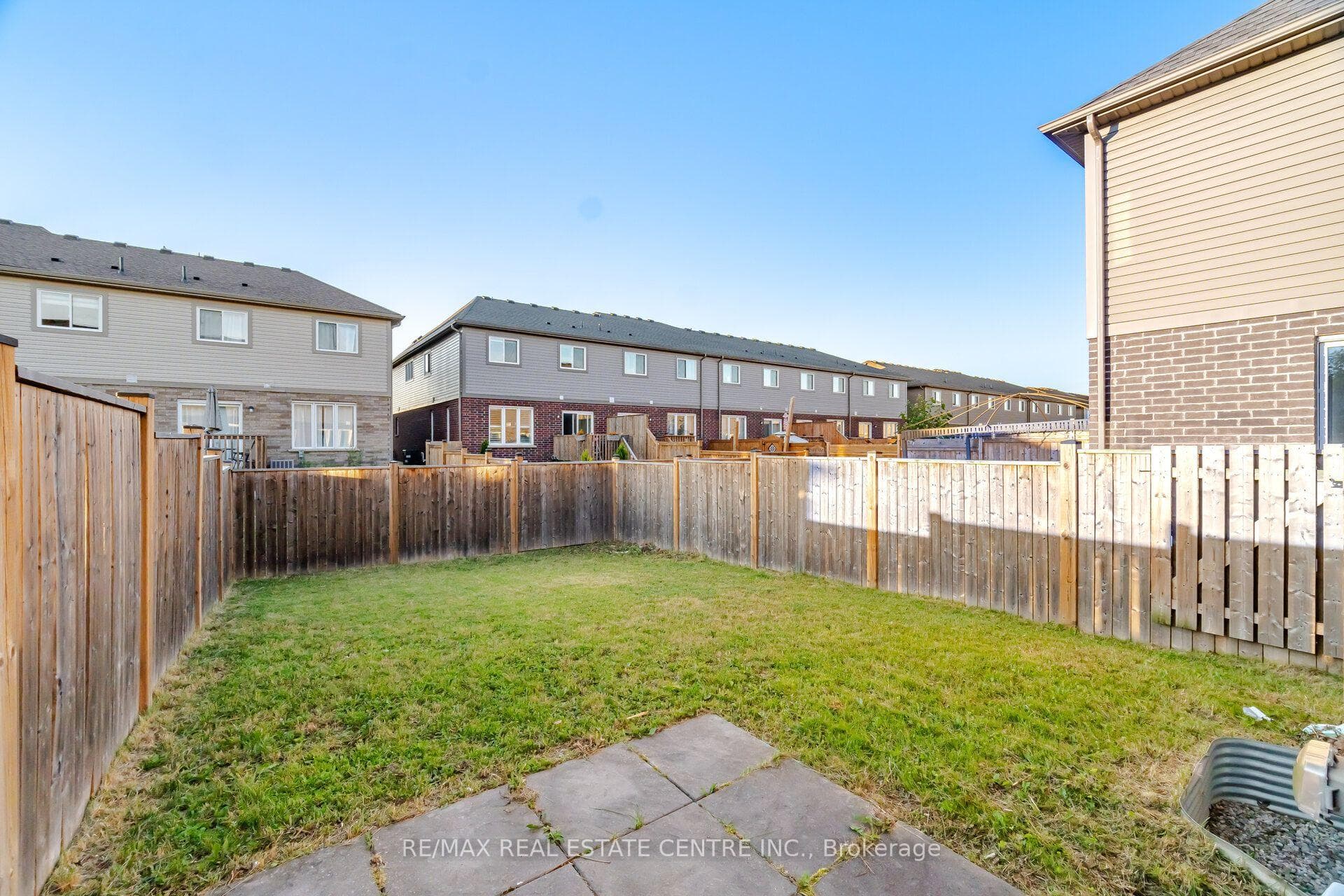 206 HERON Street photo 43