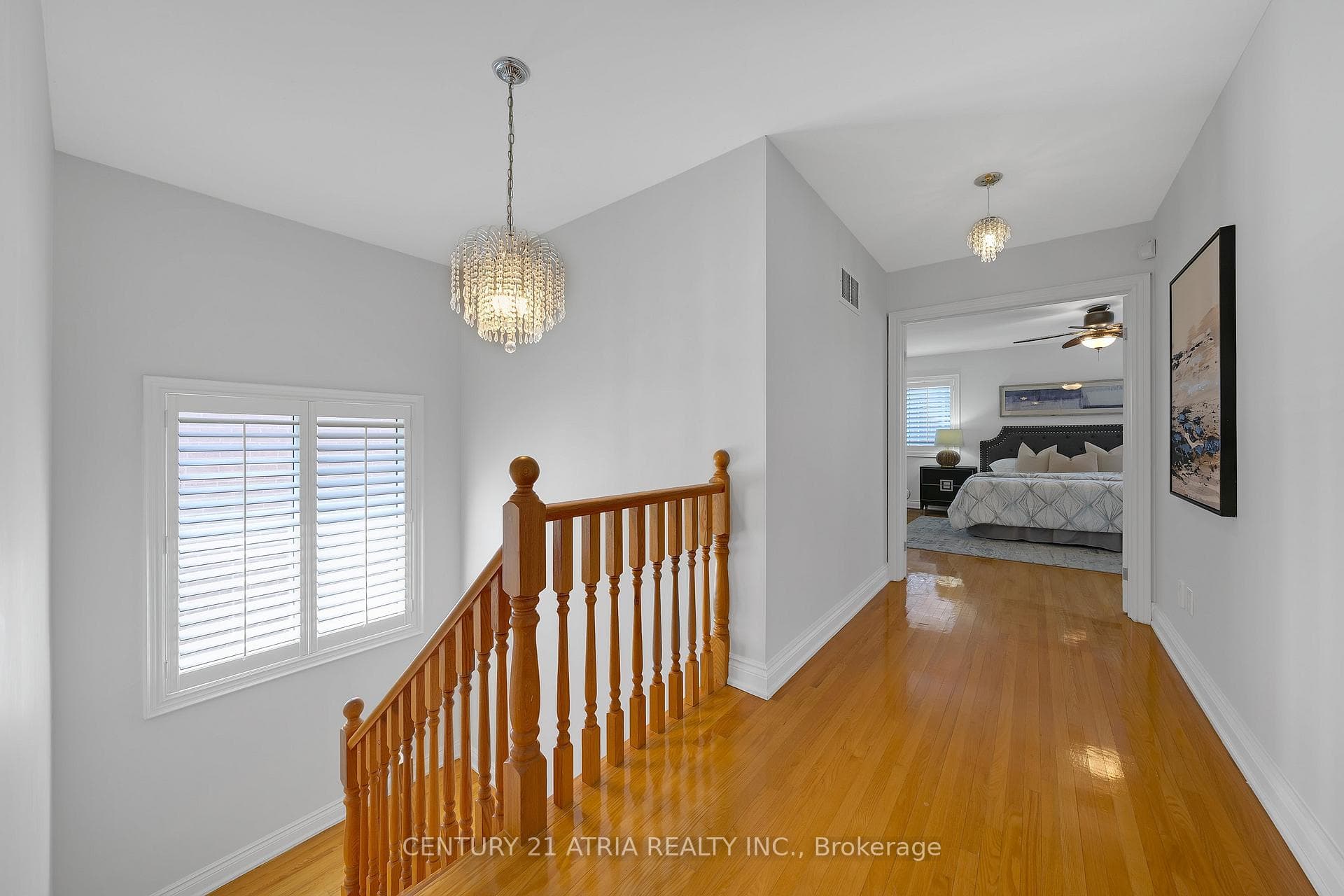 543 Queens Drive photo 19