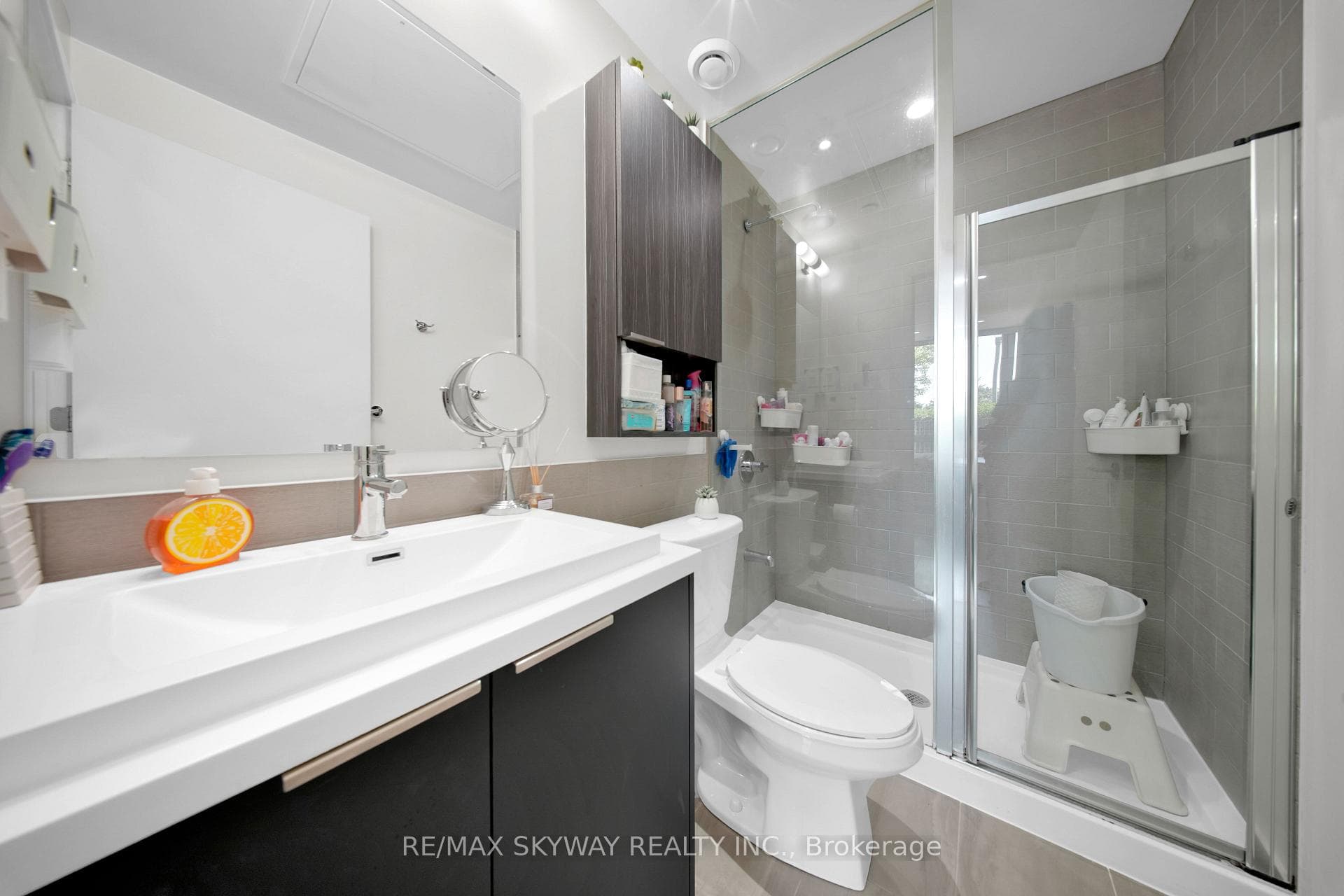 6 sonic Way Unit 103 photo 14