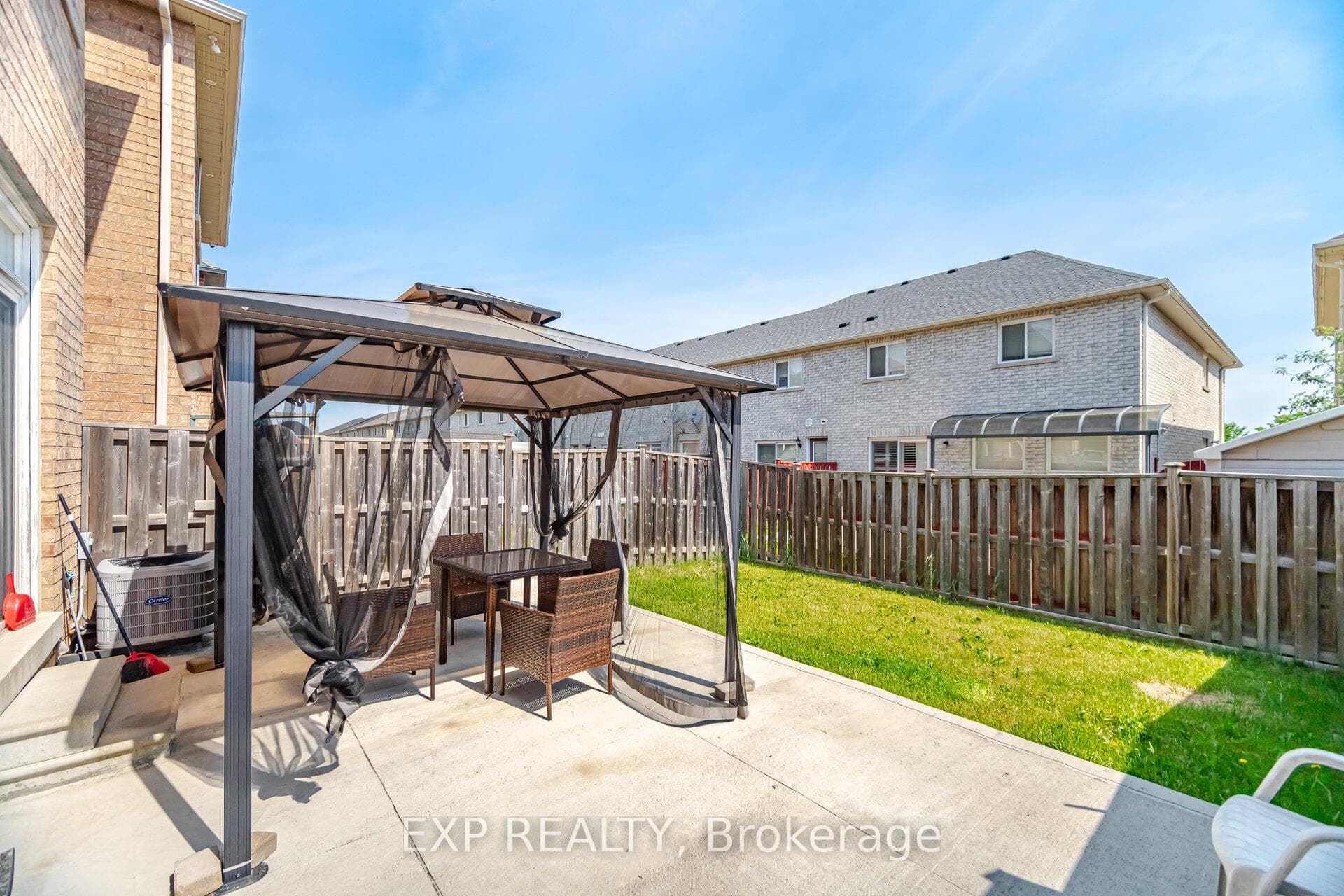 37 Totten Drive photo 30