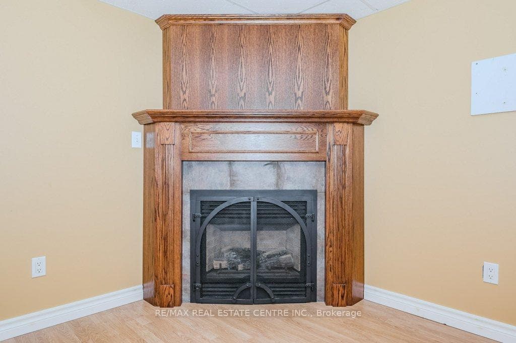 115 Melran Drive photo 15
