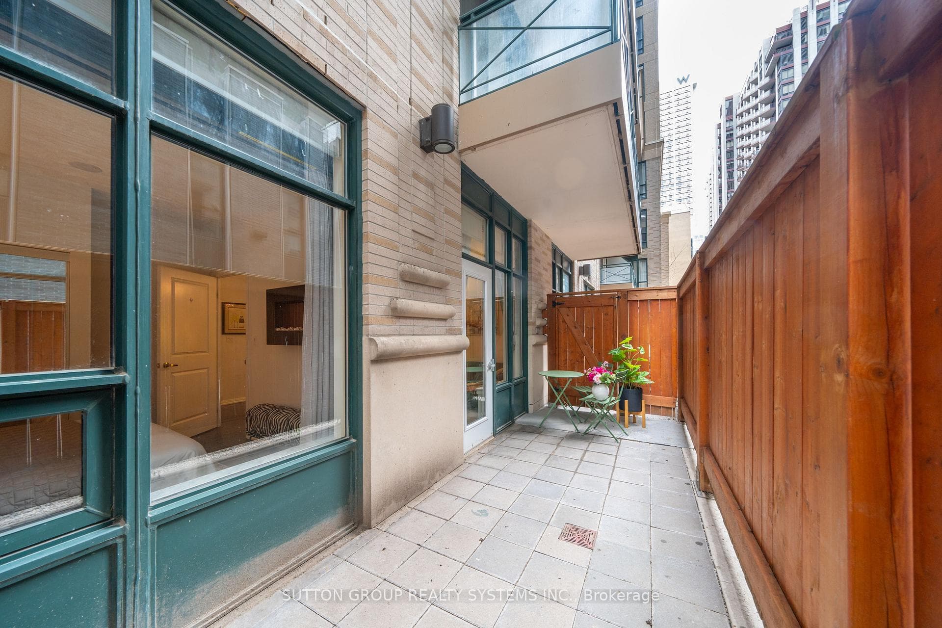 35 Hayden Street Unit 106 photo 4