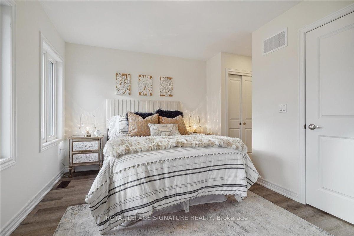 527 Shaver Road Unit 16 photo 21