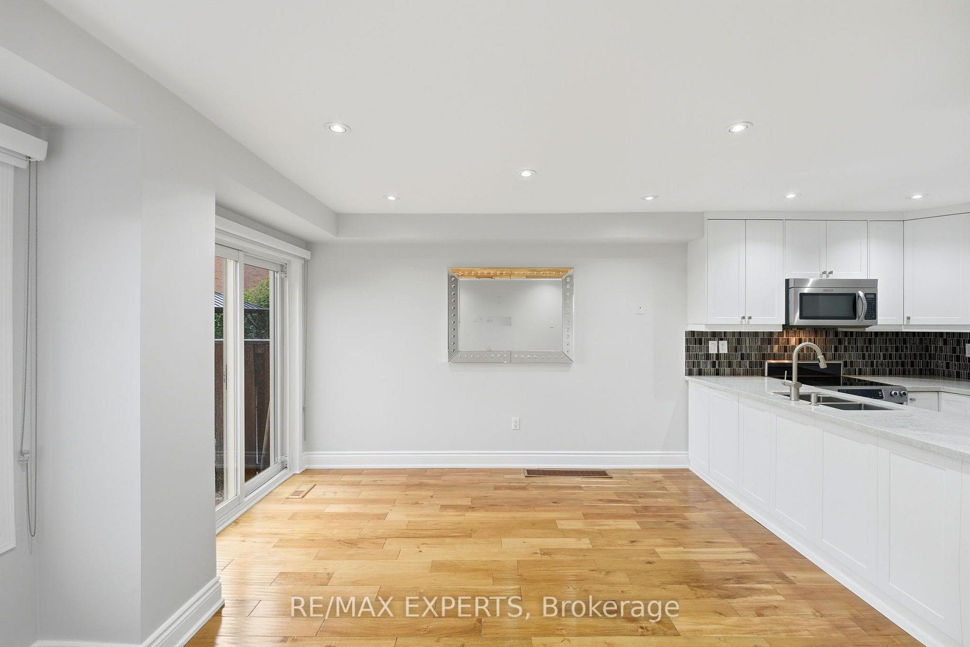 80 Tania Crescent Unit 7 photo 16