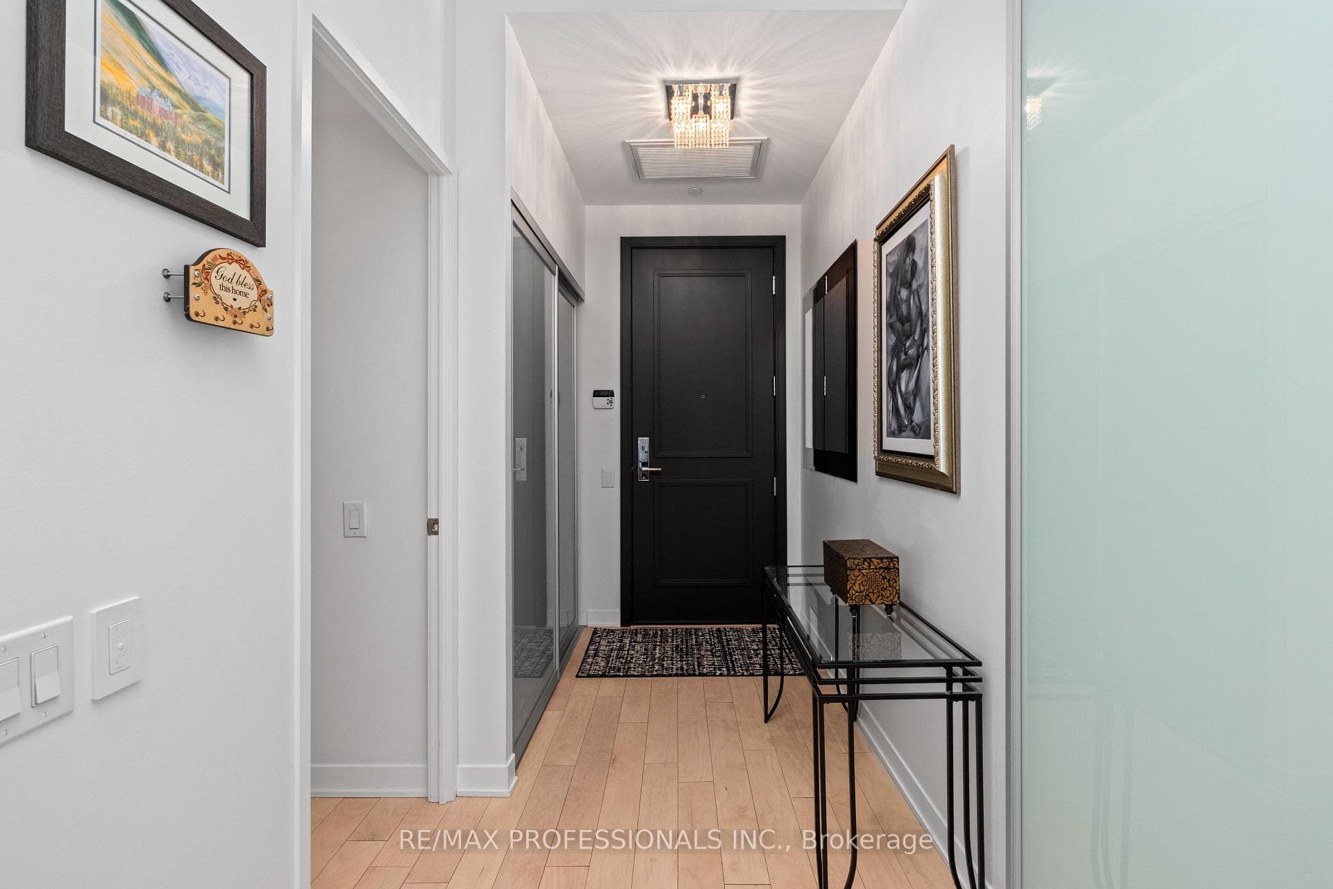 88 Park Lawn Road Unit LPH2906 photo 3