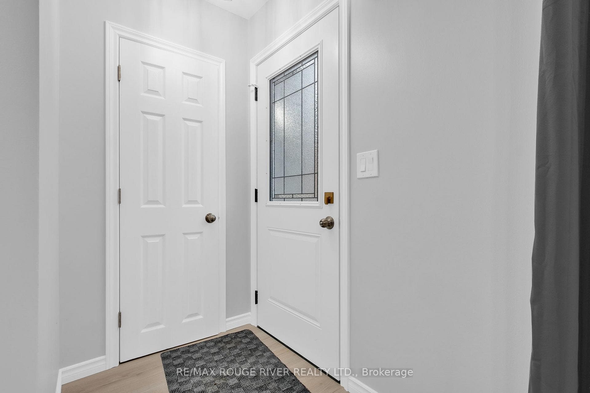 56 Liberty Street photo 4