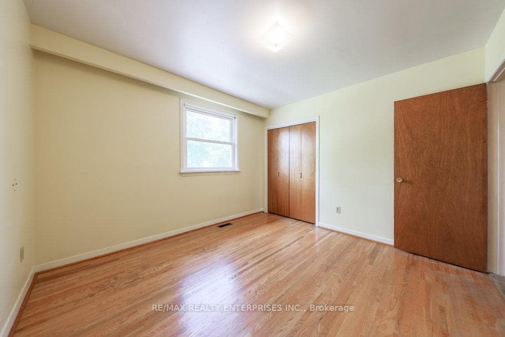 2008 Lenarthur Drive photo 17