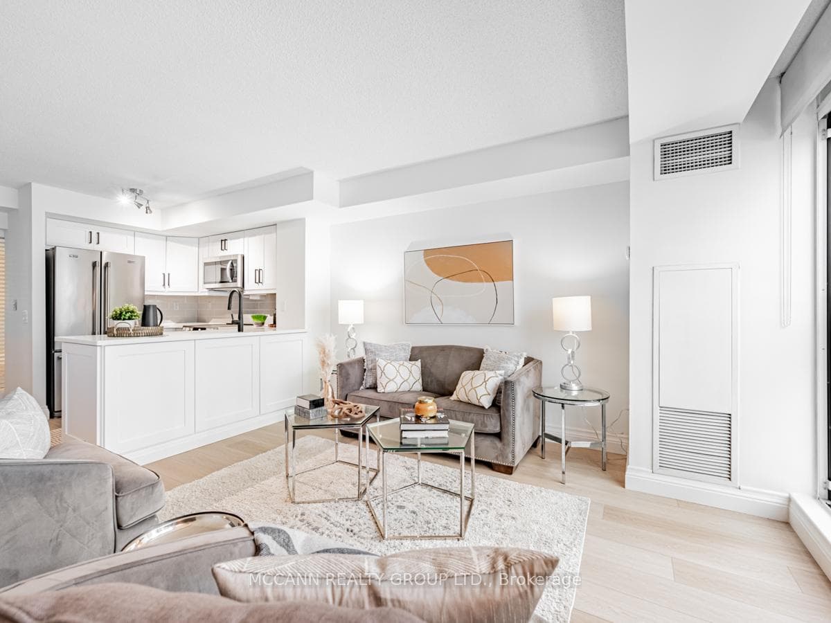 75 Dalhousie Street Unit 705 photo 12