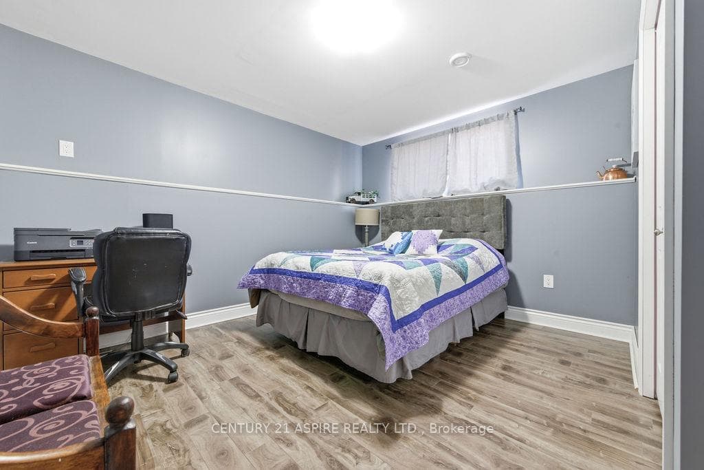 1015 Riverstone Trail photo 32