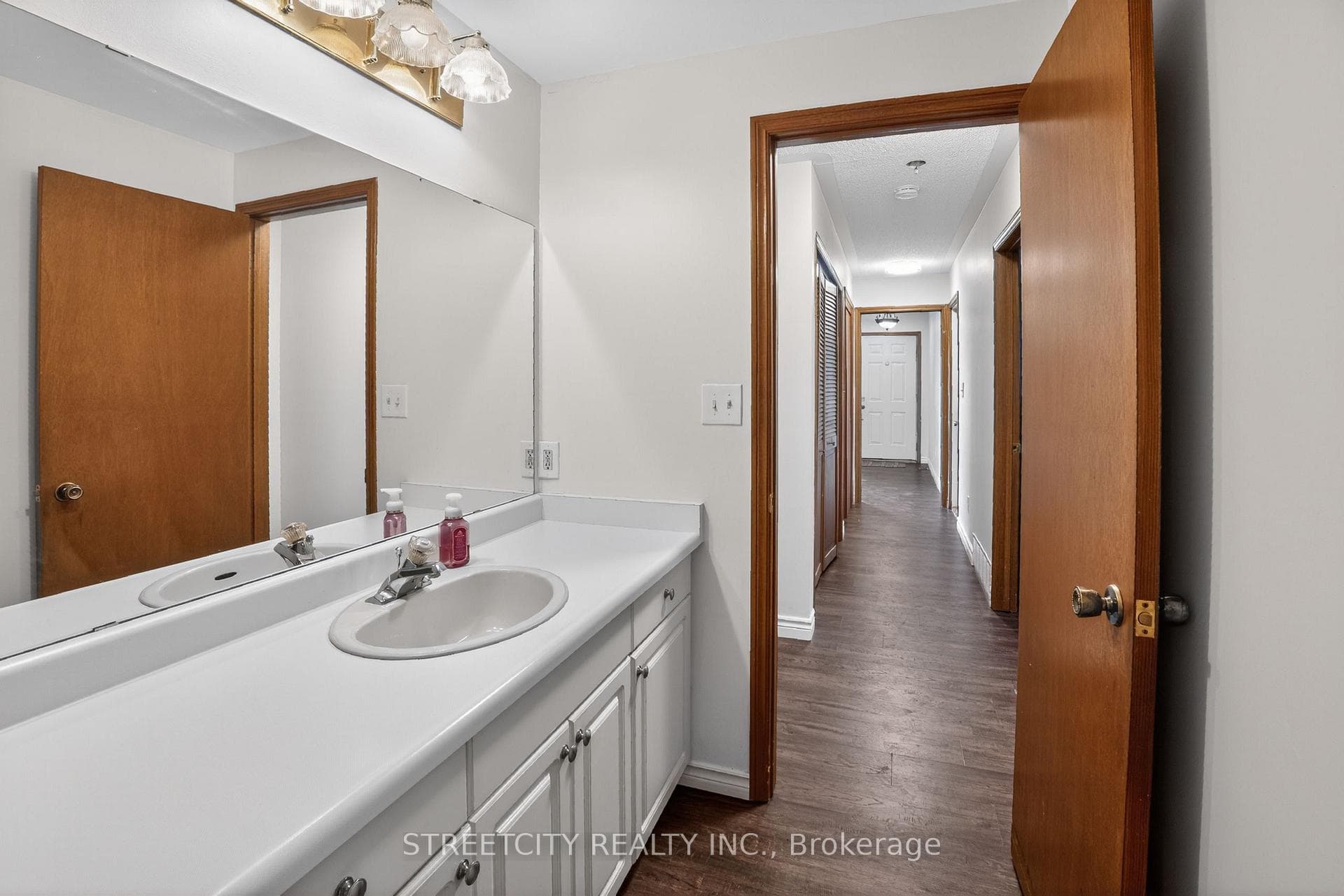 11 Rickwood Place photo 14