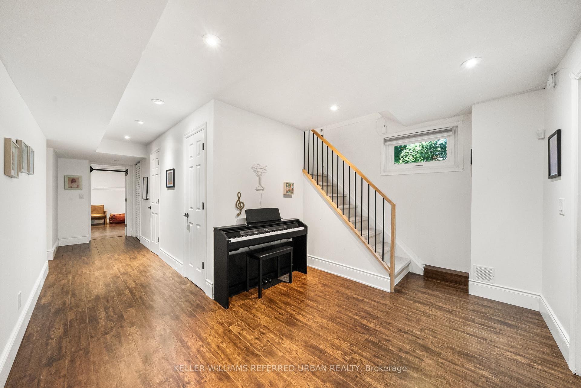 115 Bonnyview Drive photo 37