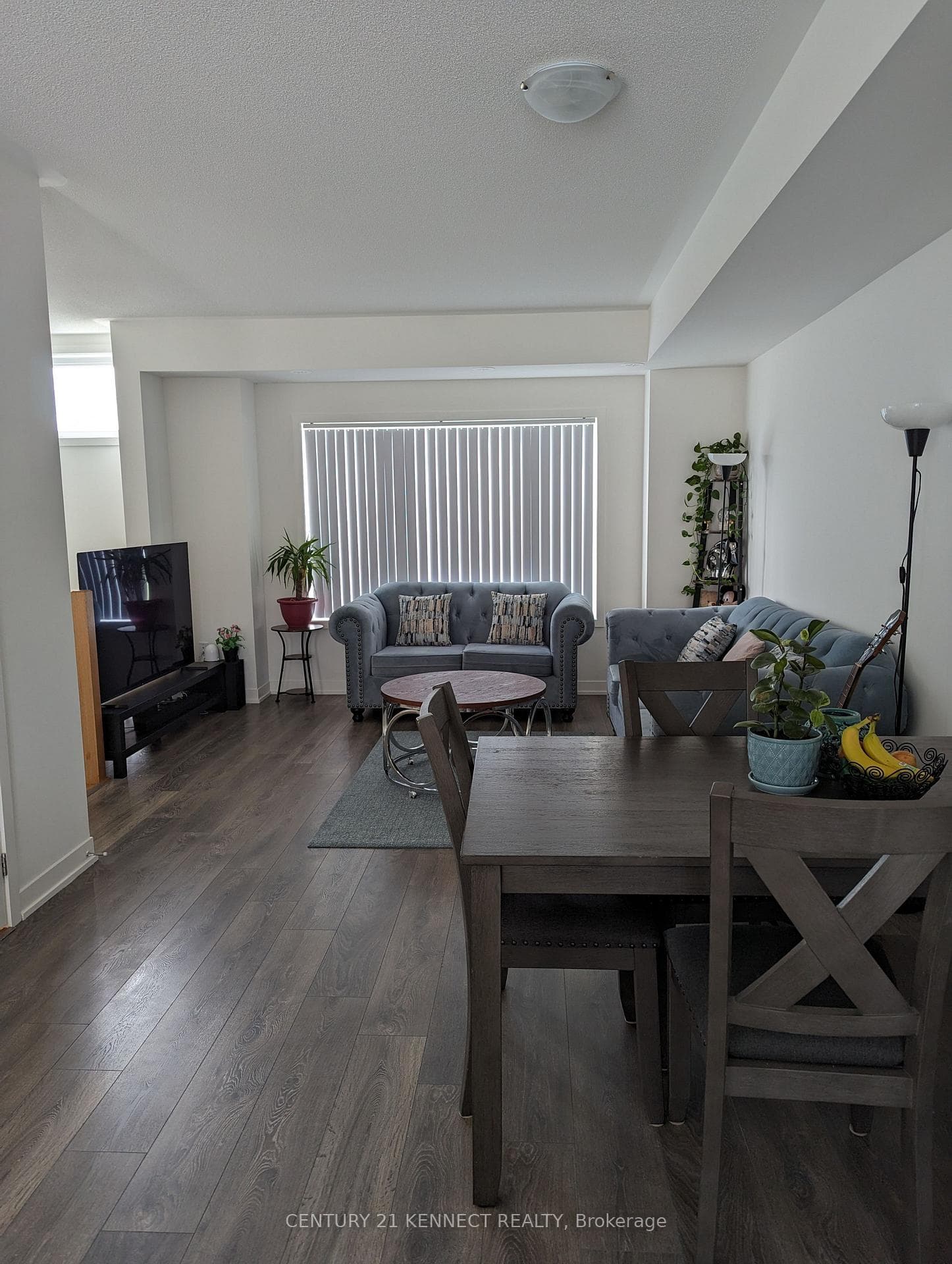 1525 Kingston Road Unit 601 photo 8