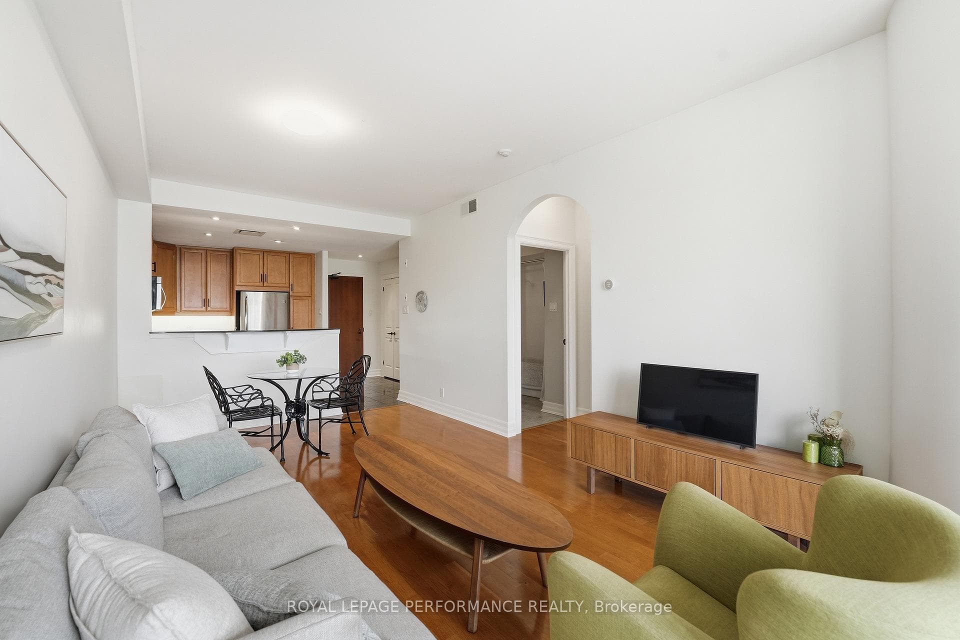 320 McLeod Street Unit 312 photo 13