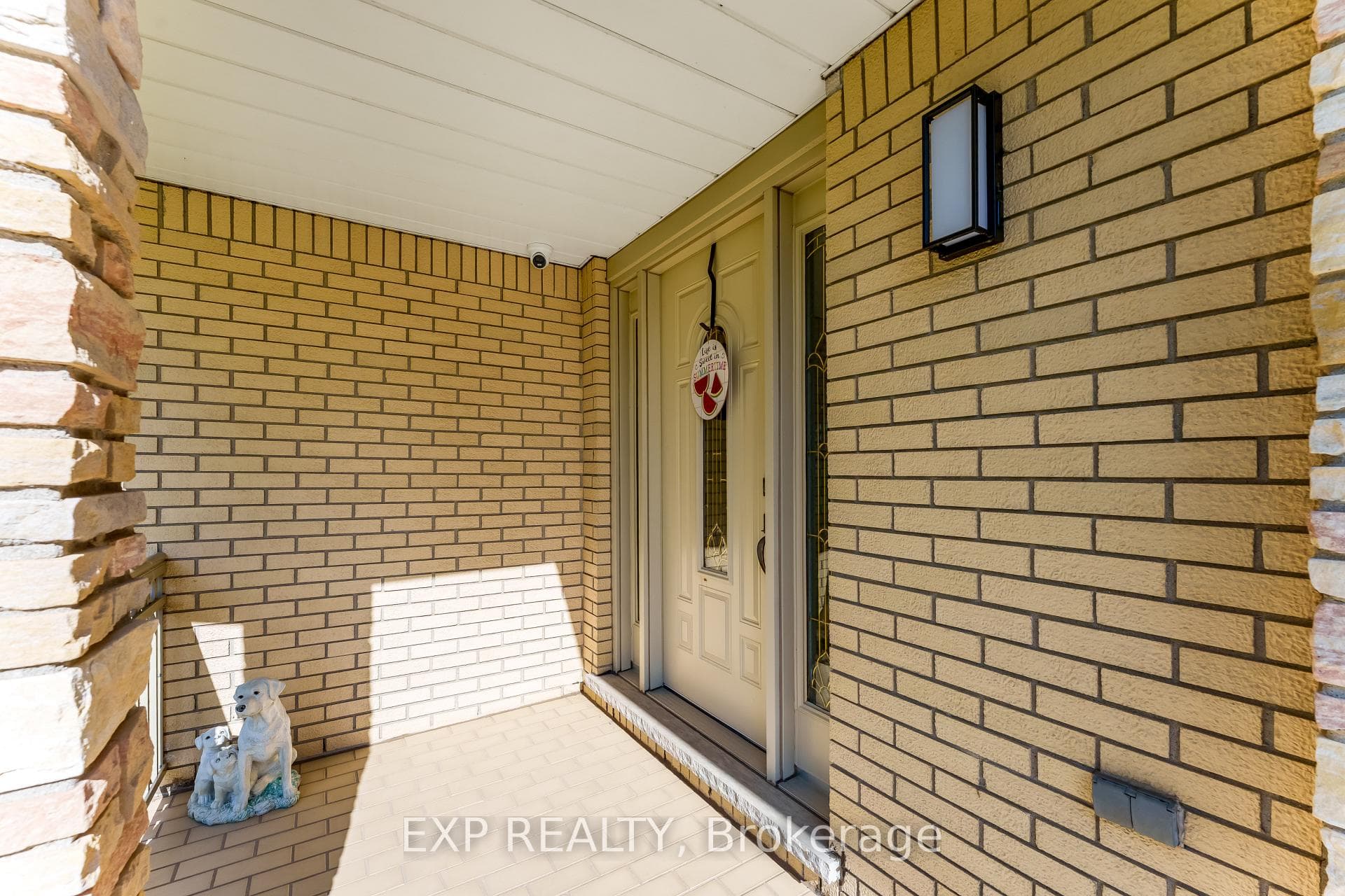 2047 Hamilton Road photo 6