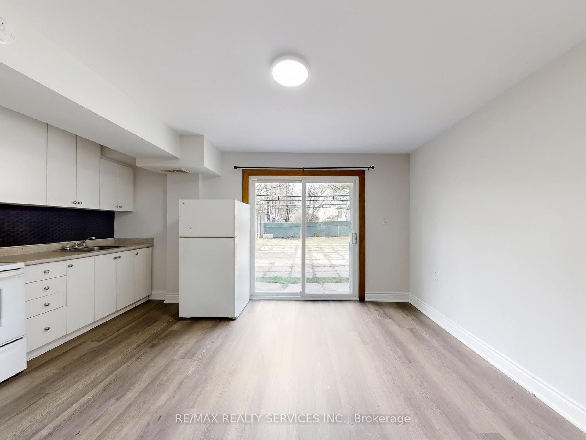 9 Glenridge Road photo 42