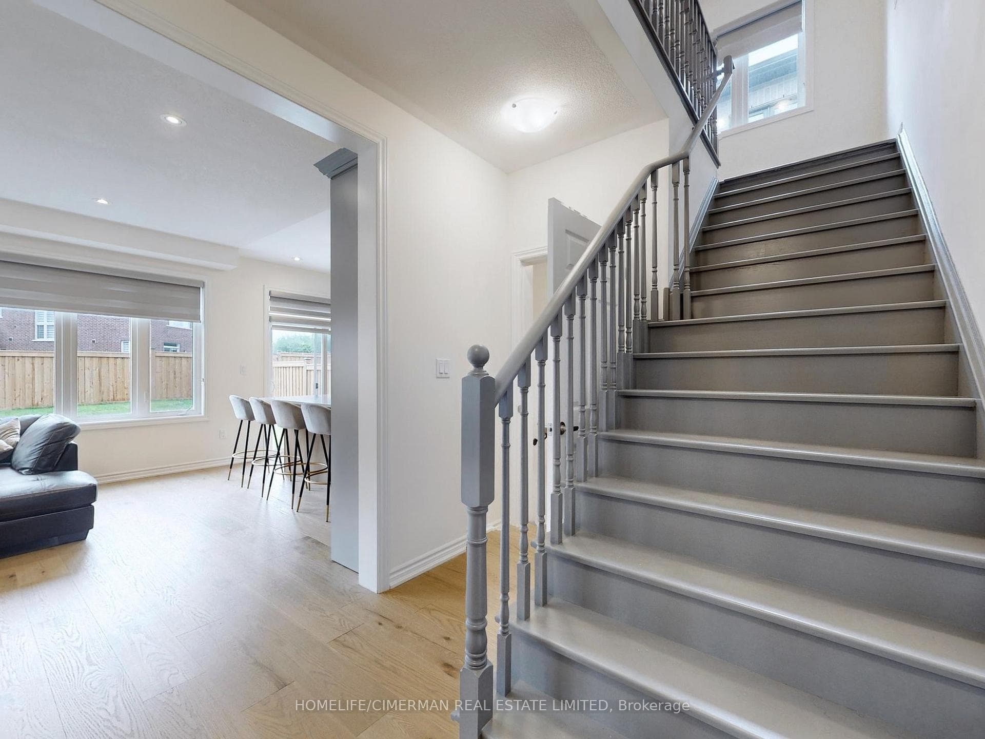 16 Morningstar Avenue photo 12