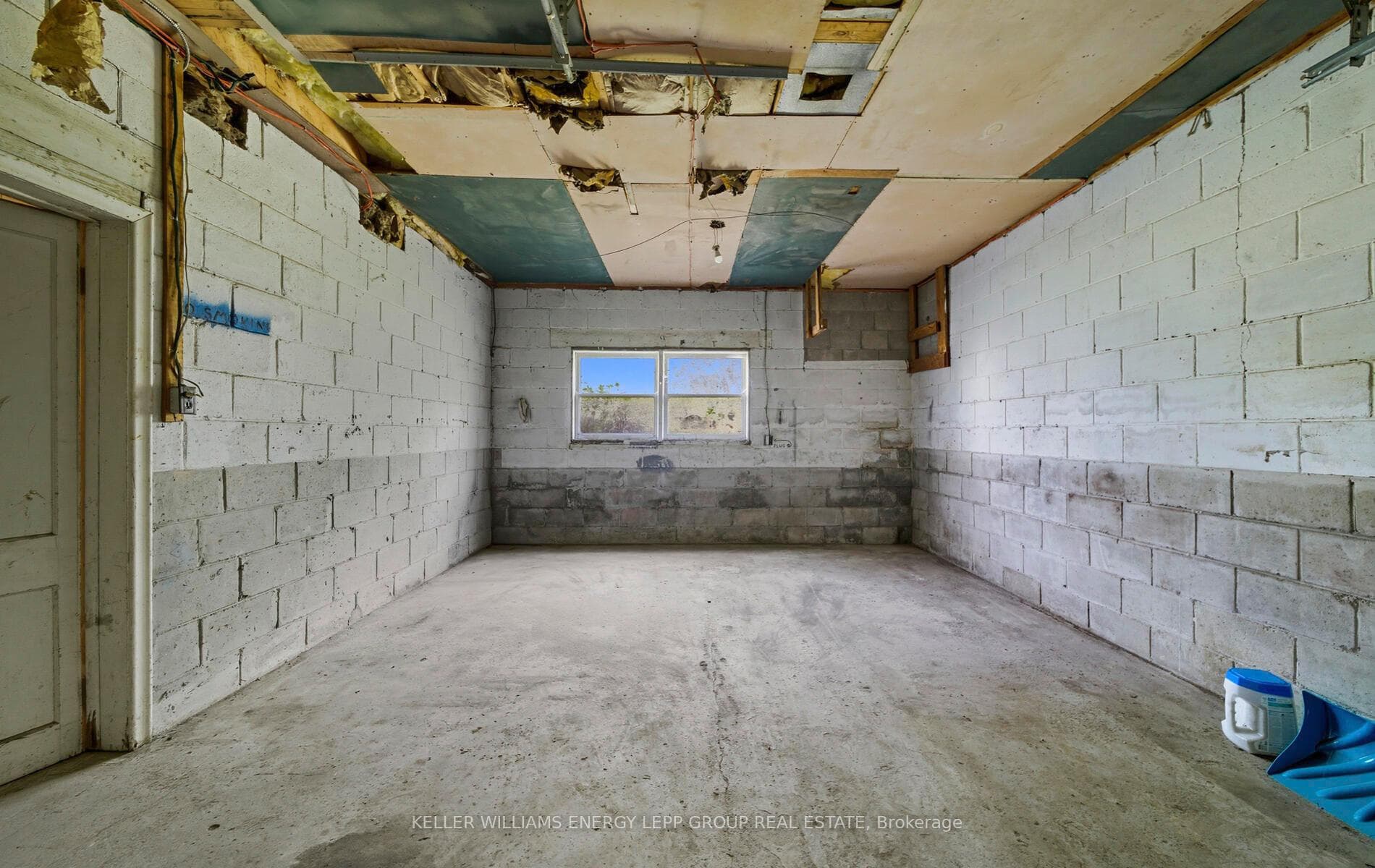 707 Henry Street photo 19