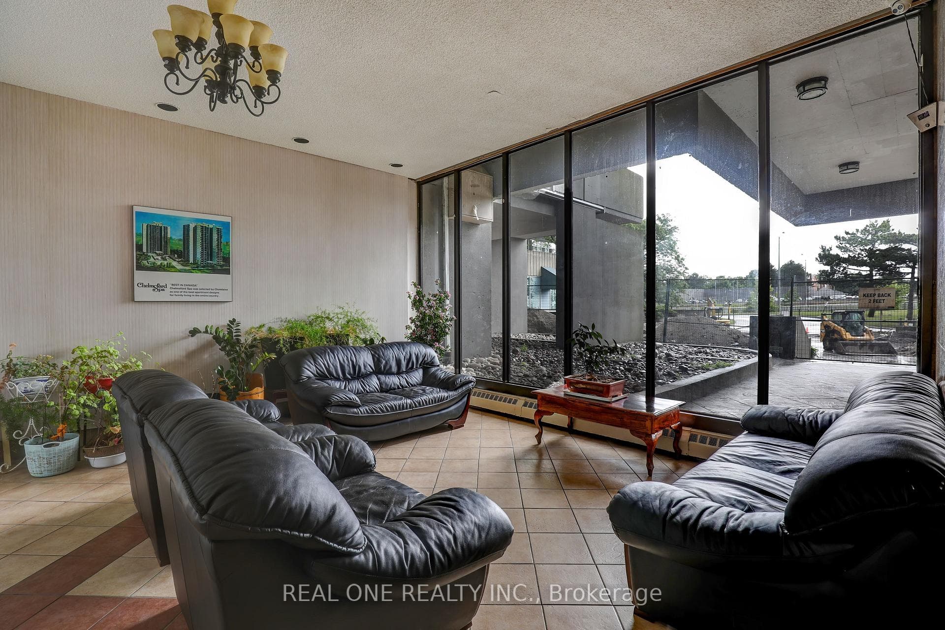 4101 Sheppard Avenue Unit 2105 photo 2