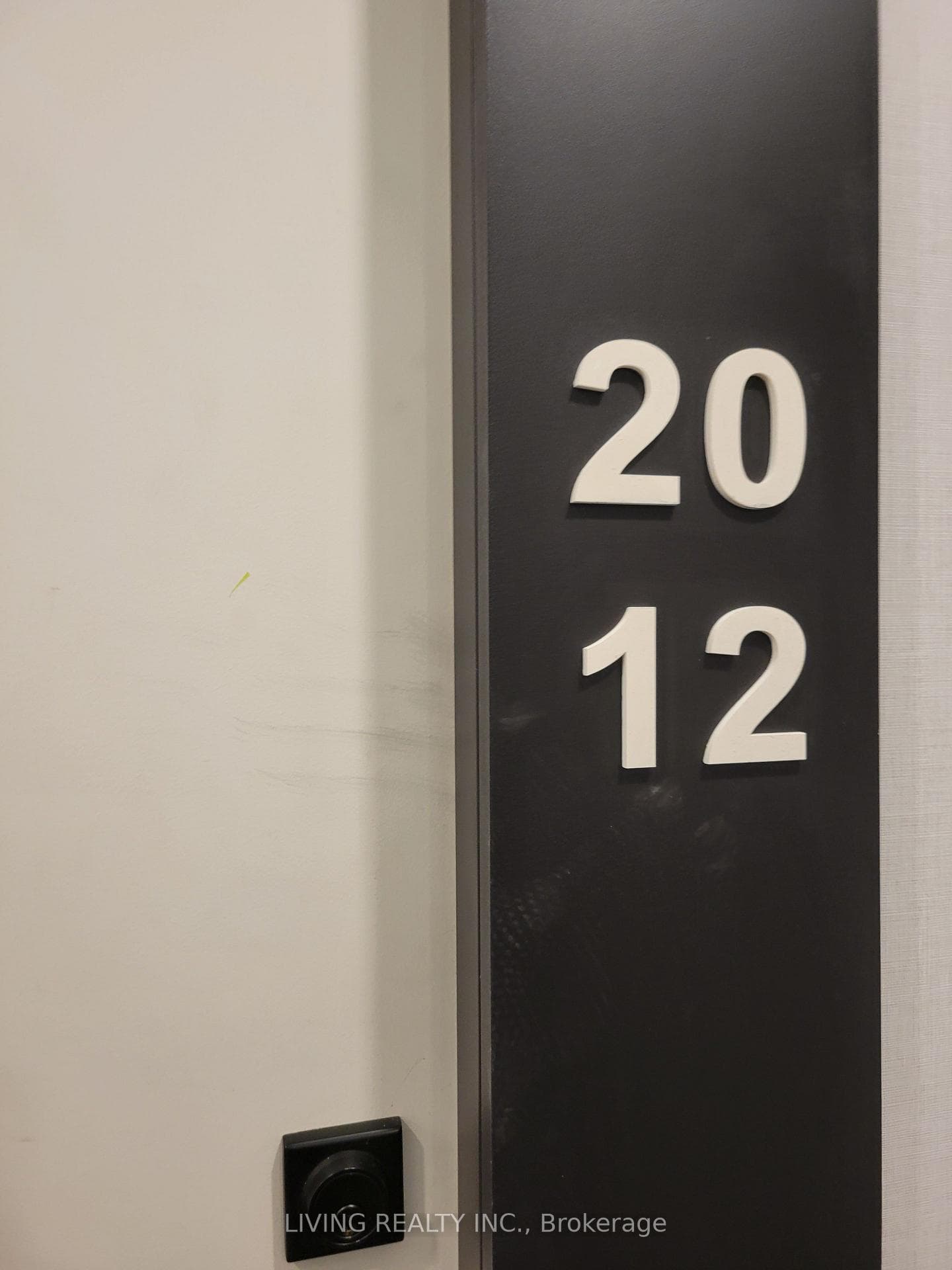 319 Jarvis Street Unit 2012 photo 1