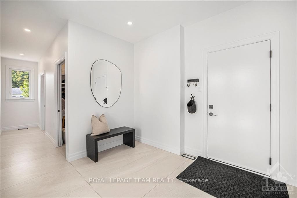 28 OAKVIEW Avenue photo 3