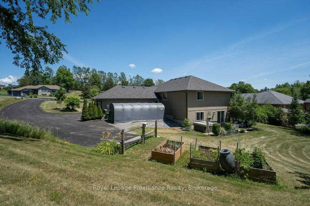 47 Windwhisper Drive photo 46