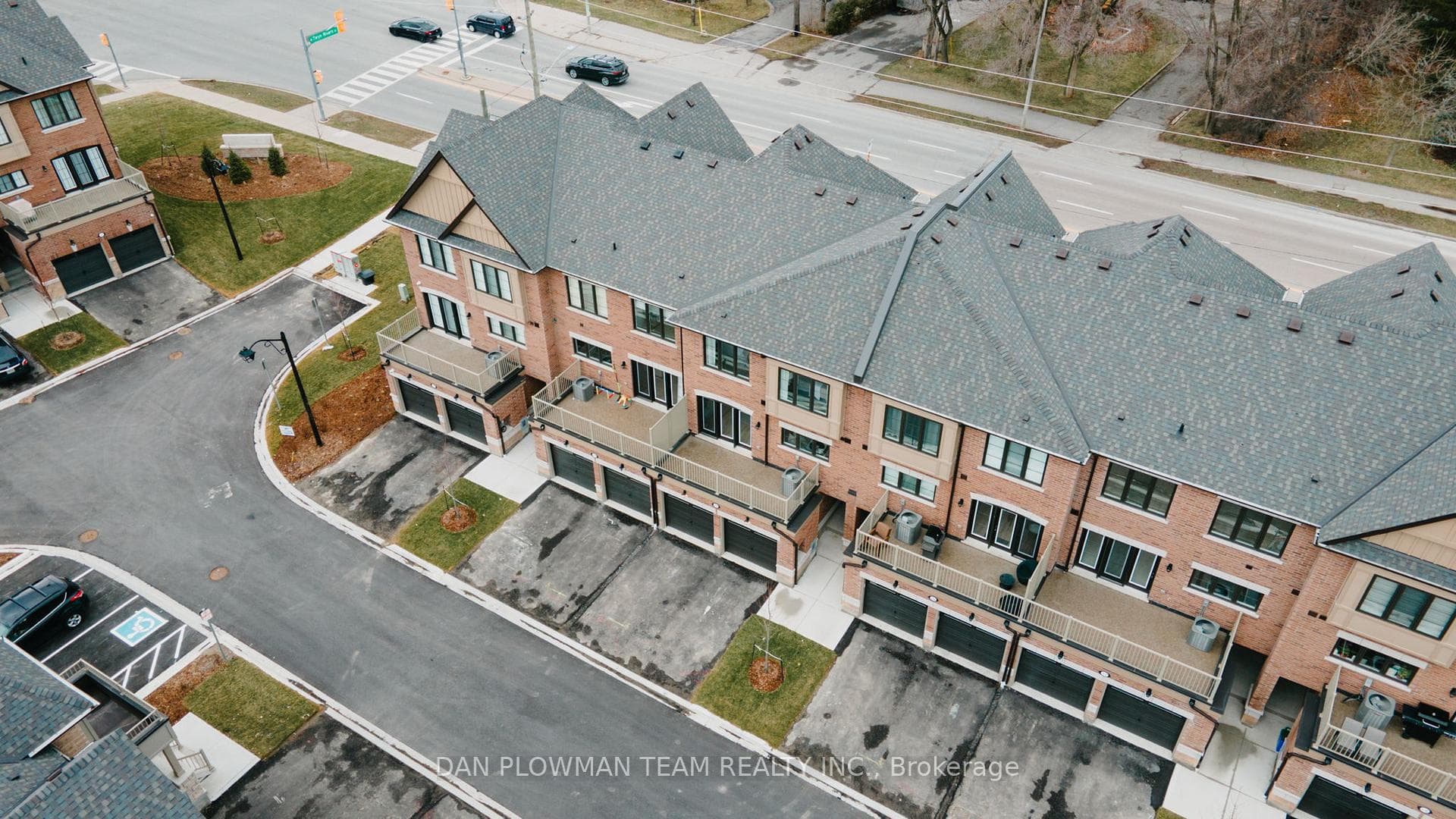 1480 Altona Road Unit 15 photo 35