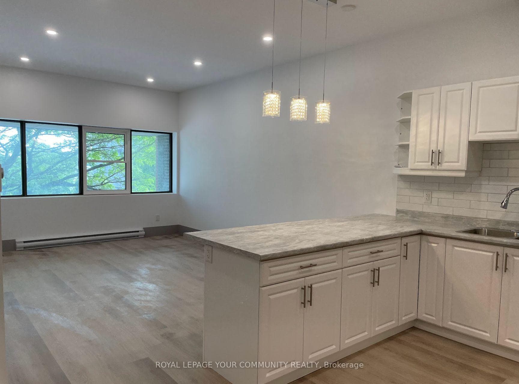 50 King Street Unit 201 photo 8