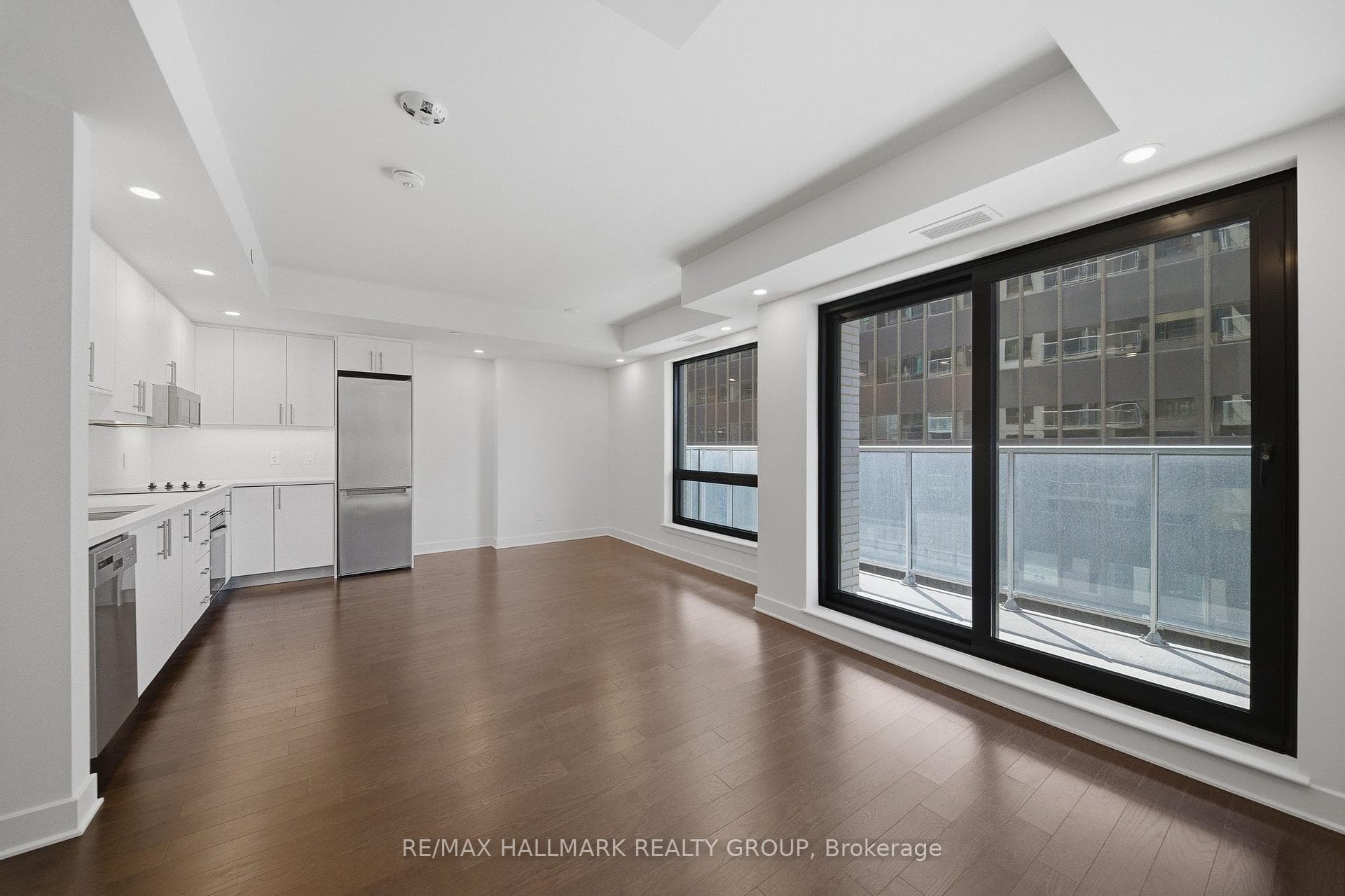 180 George Street Unit 501 photo 7