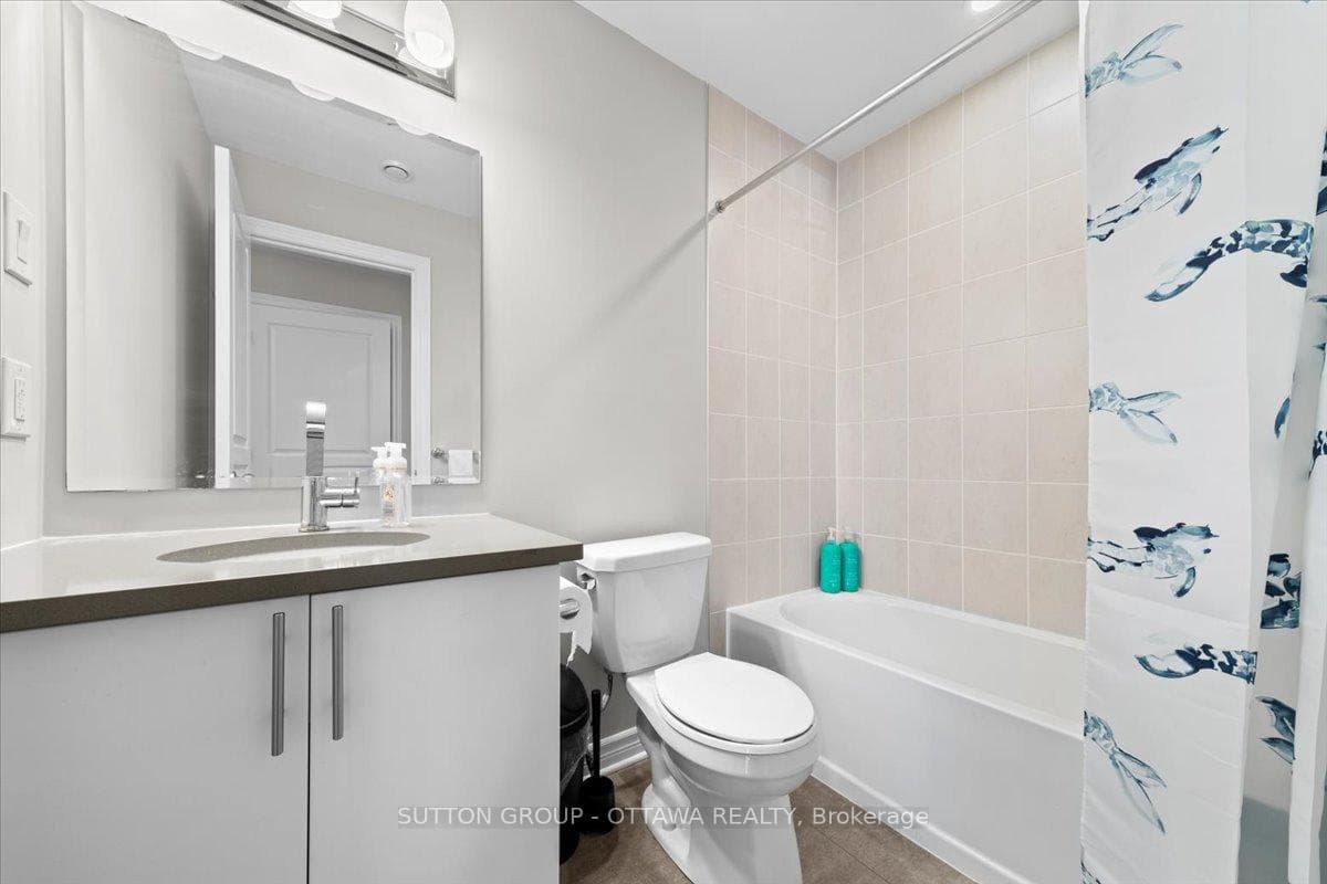 360 Tribeca Private Unit 4 photo 11