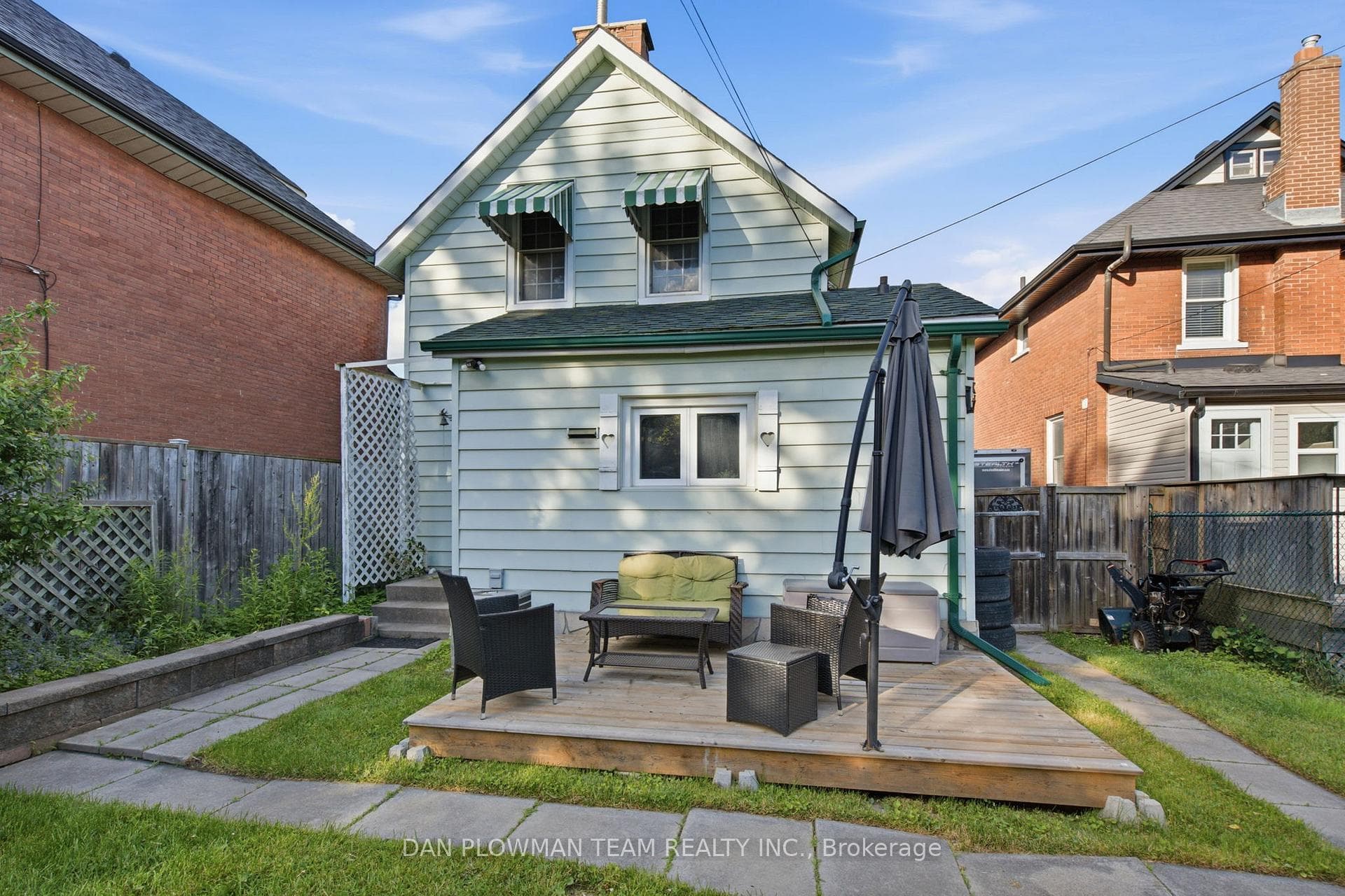 138 Tylor Crescent photo 27