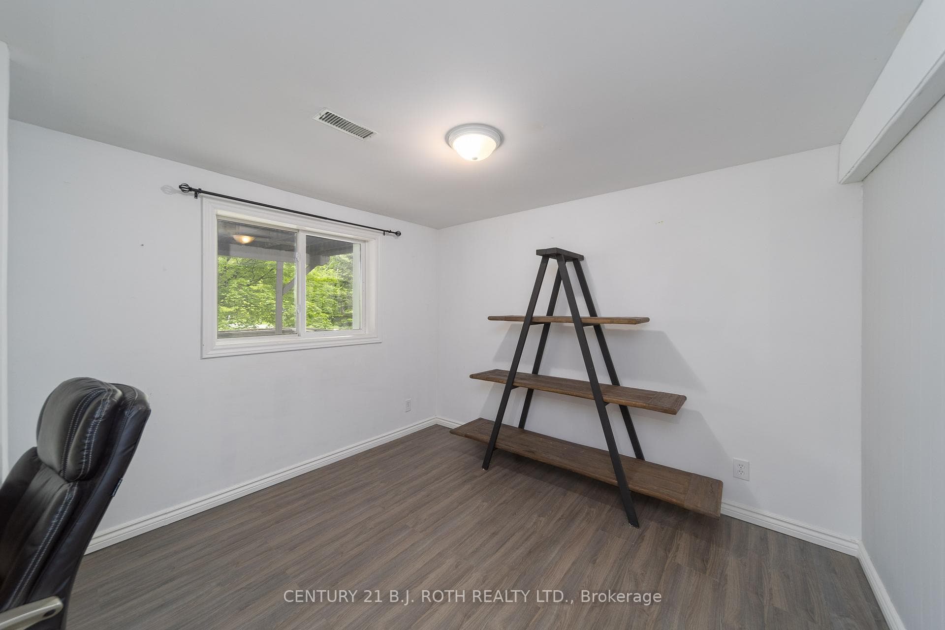 59 Huronwoods Drive photo 7