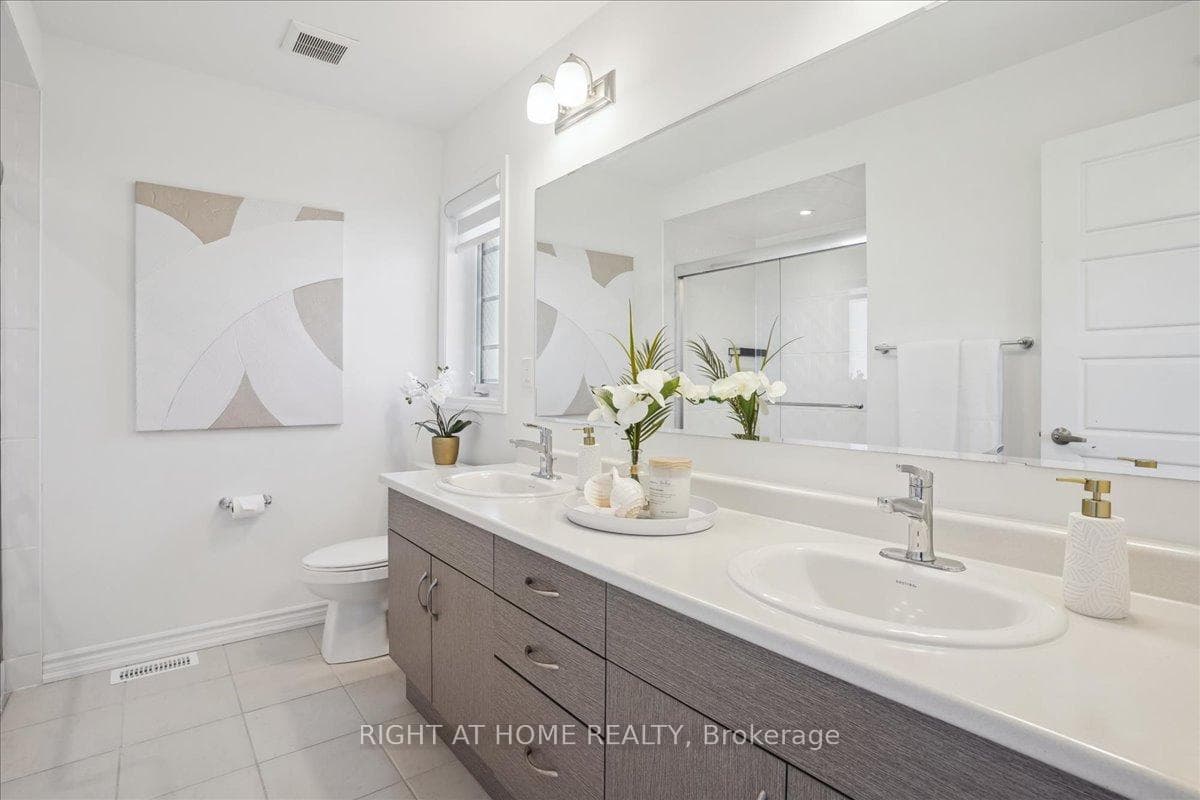 59 William Nador Street photo 23