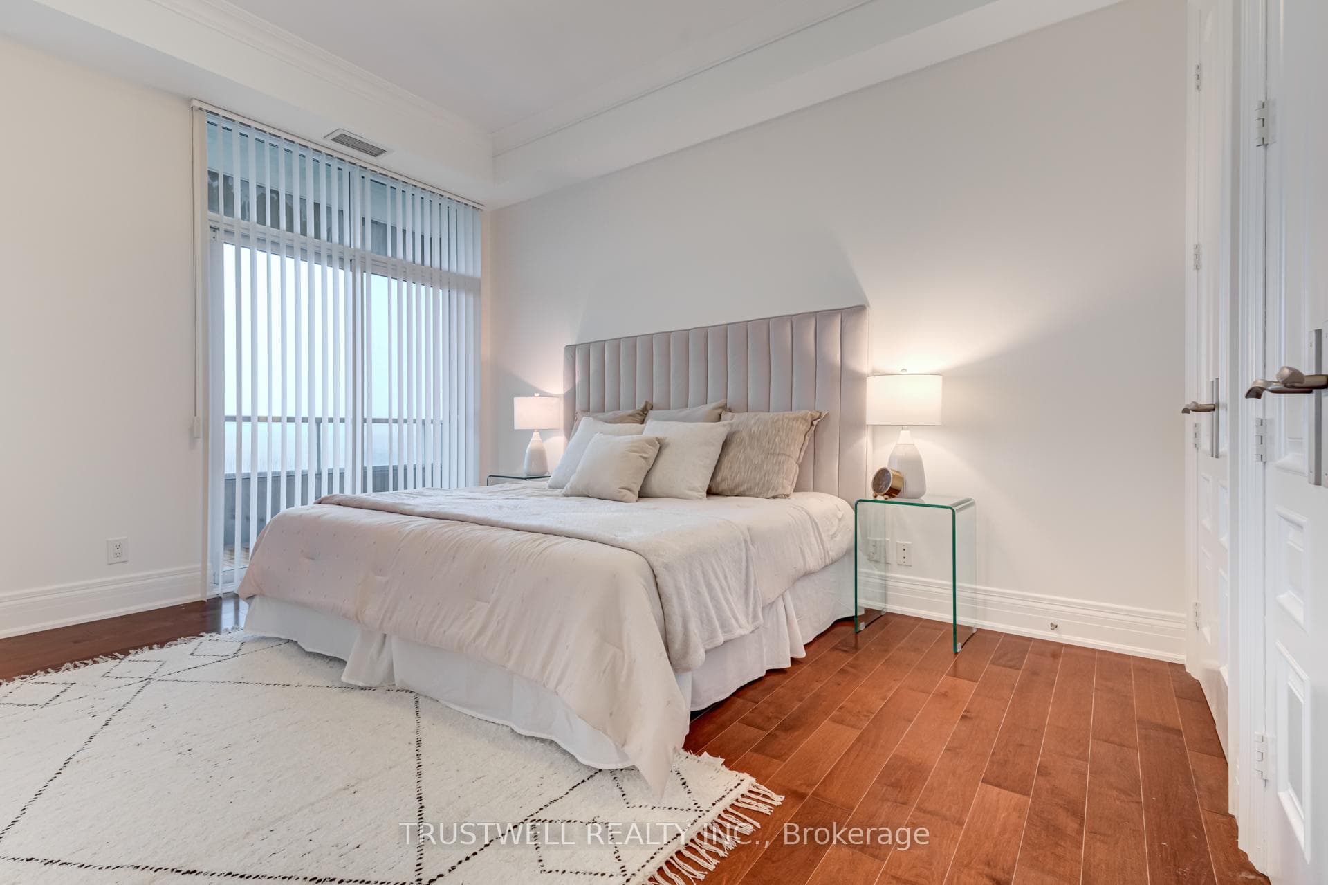 10 Bloorview Place Unit 2001 photo 13