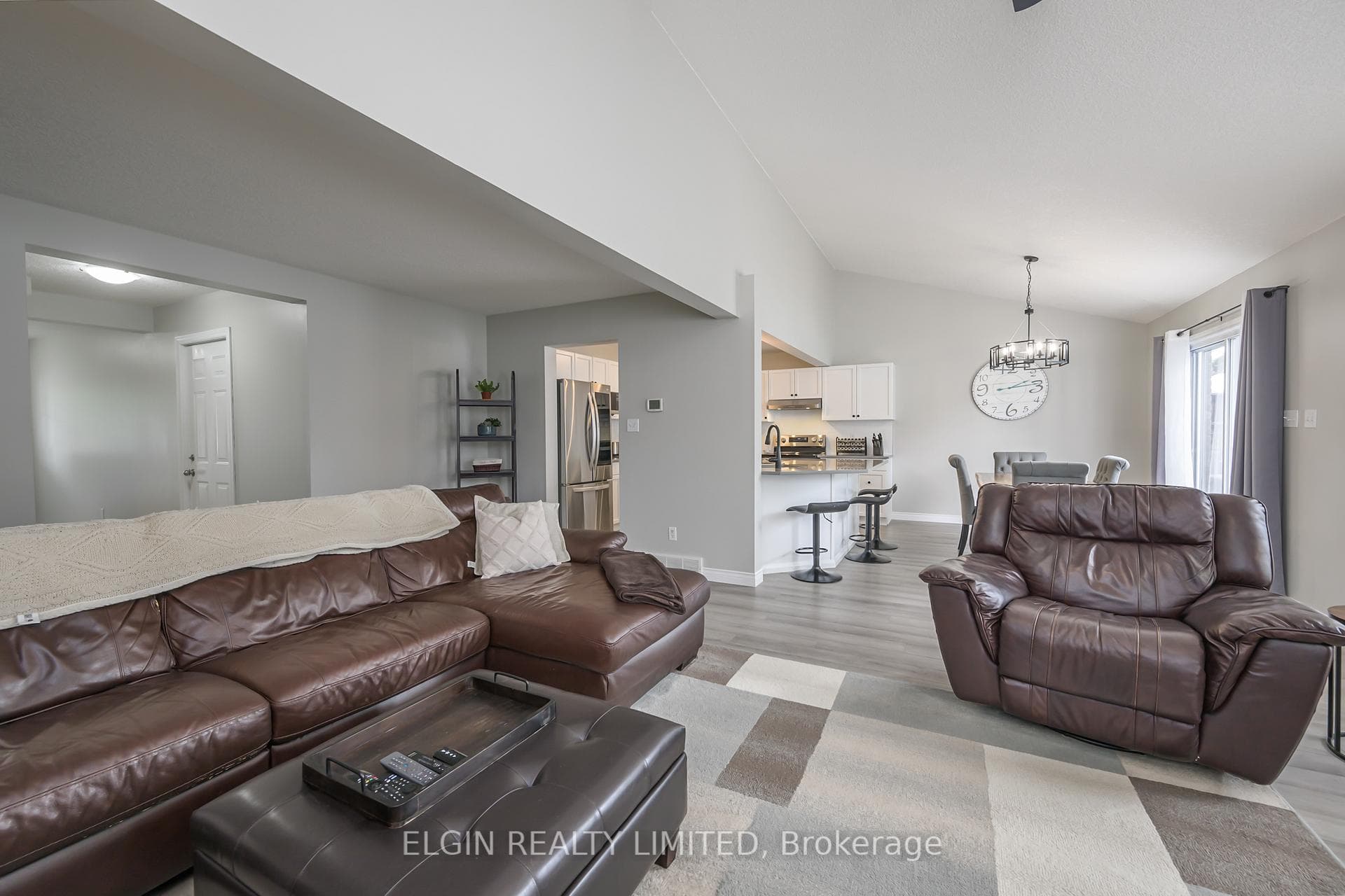 6588 BEATTIE Street photo 14