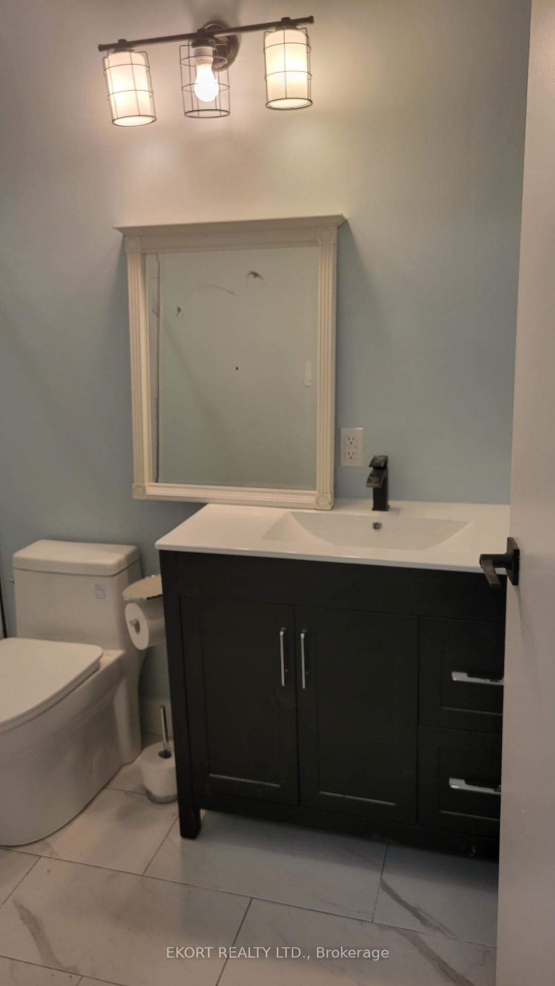 254 Main Street Unit 14 photo 5