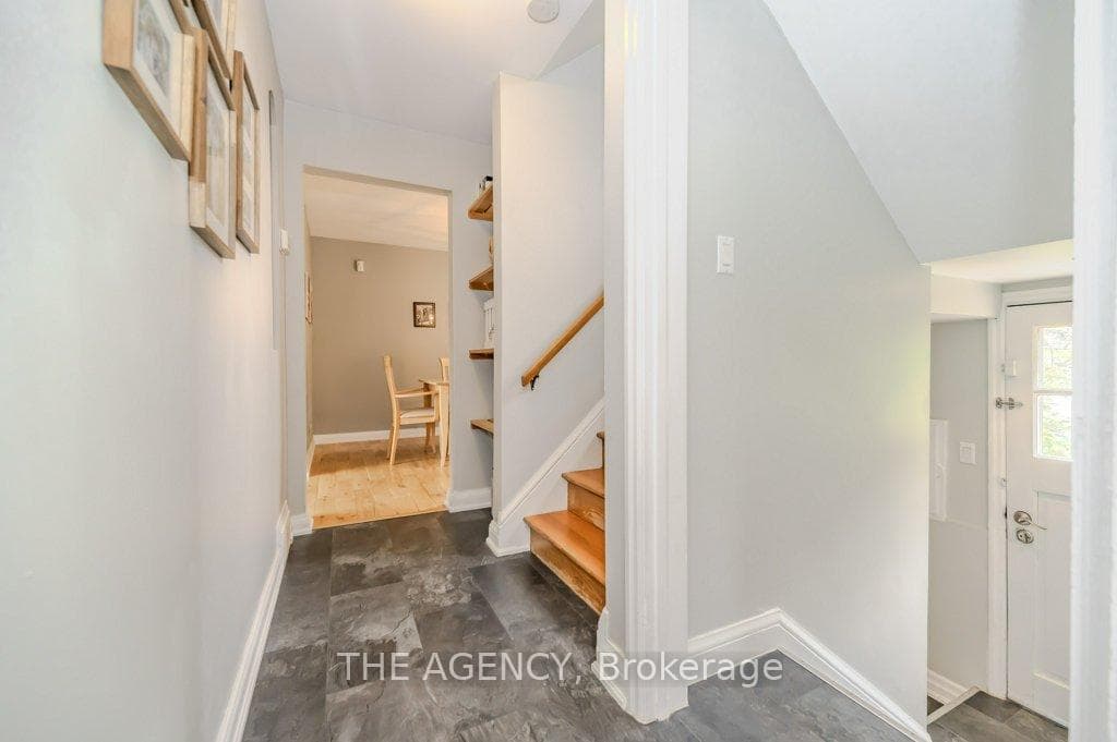 108 Lowell Street photo 13