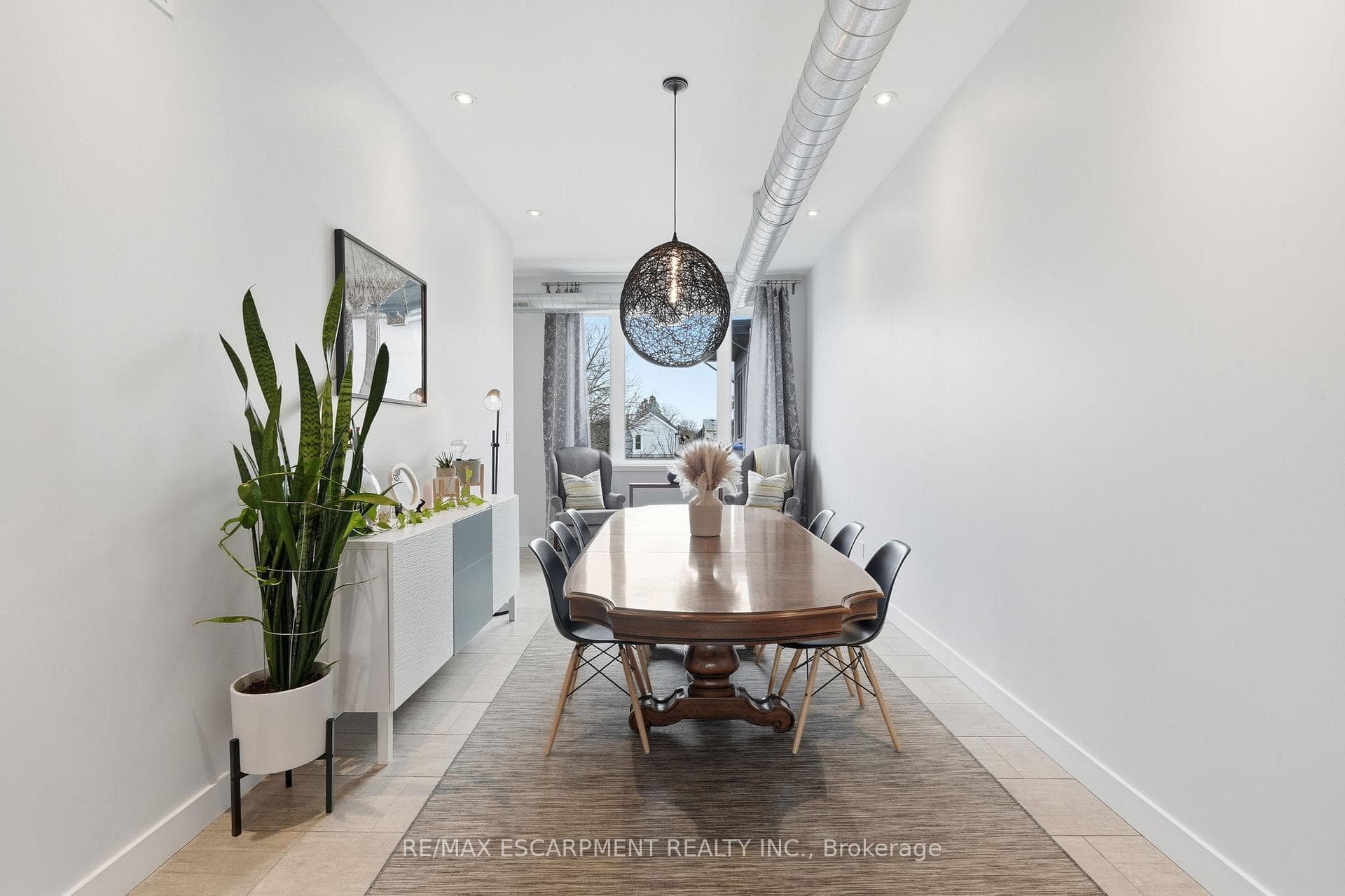 414 JOHN Street photo 14