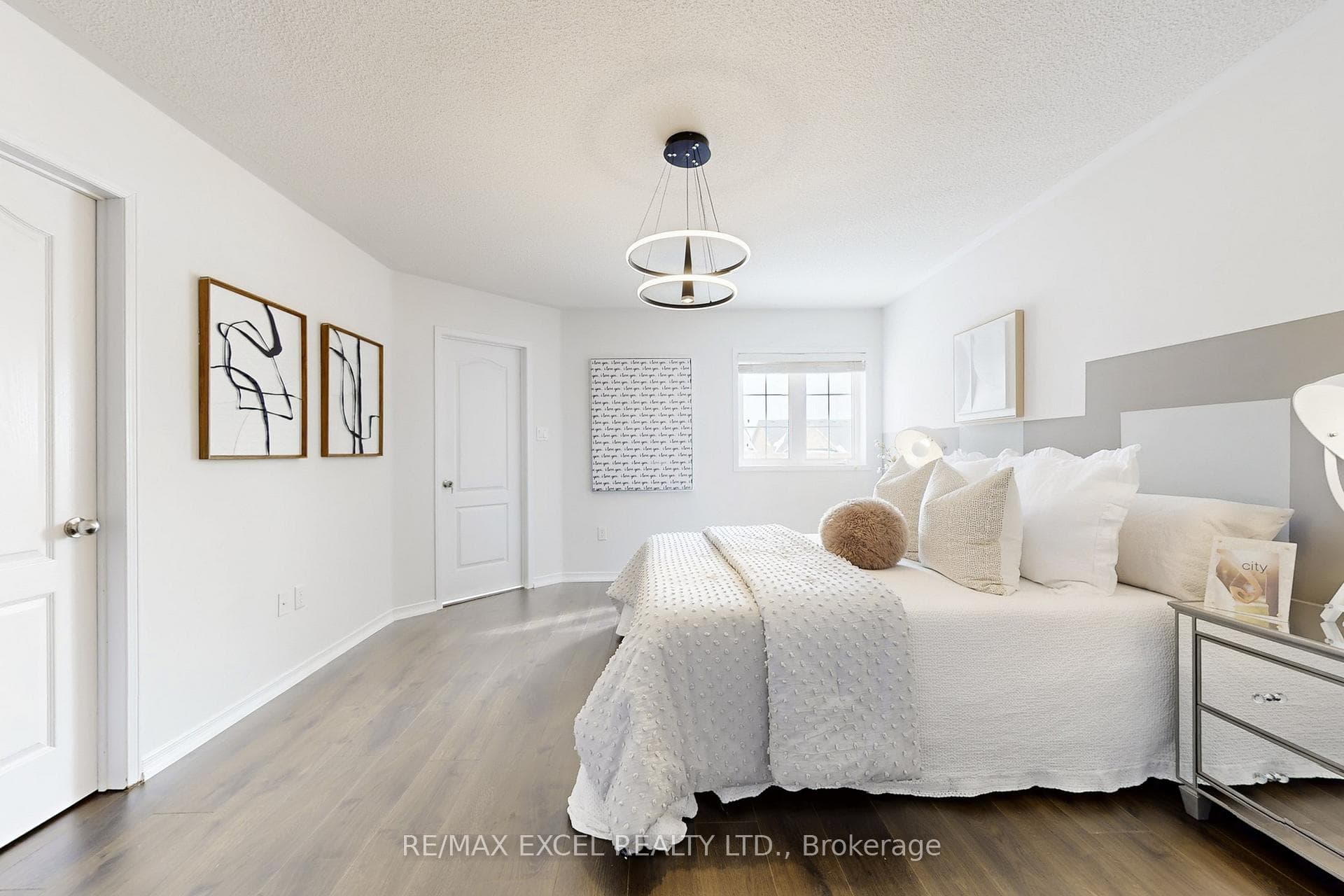 43 Evaridge Drive photo 17
