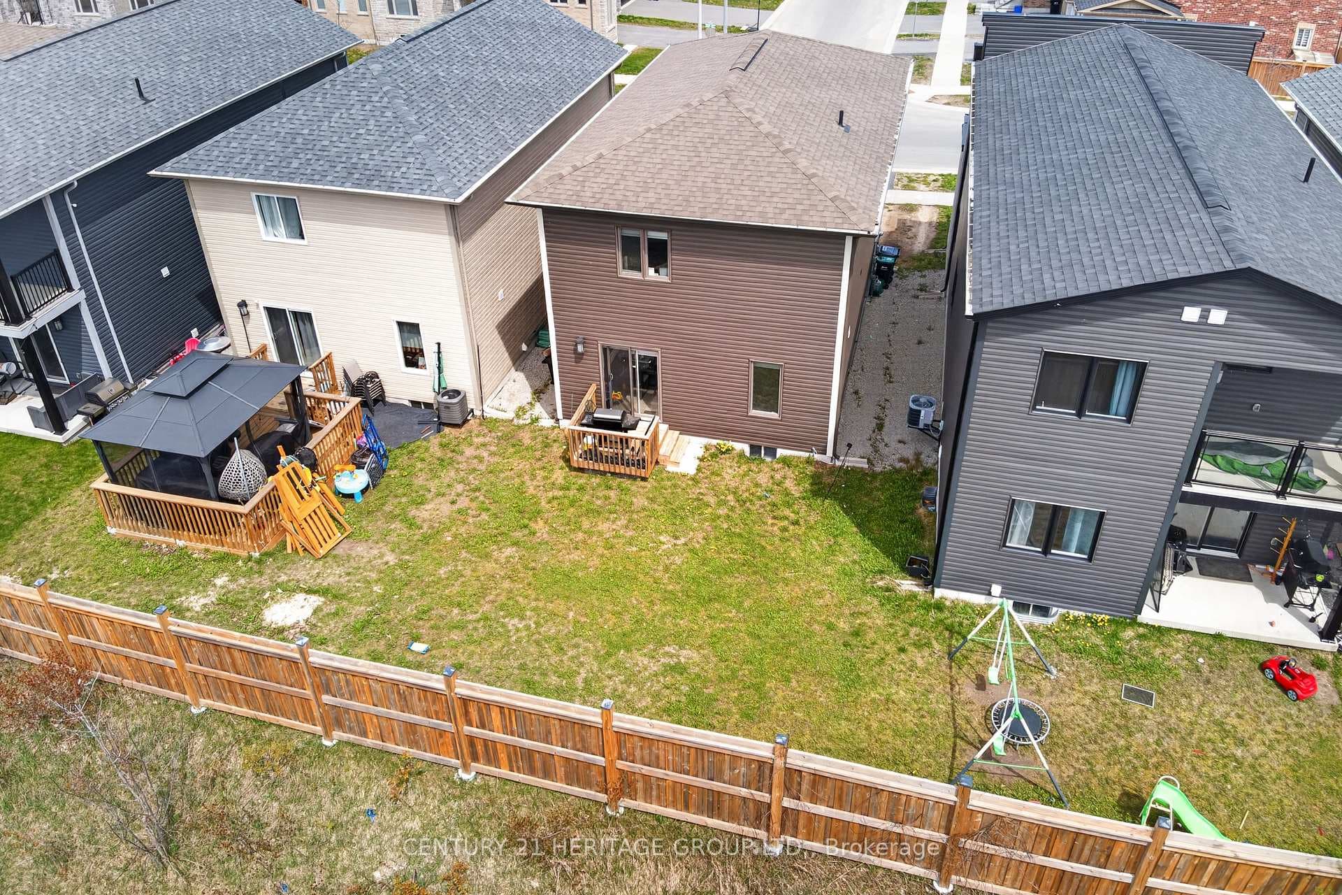 90 Brown Bear Street photo 35