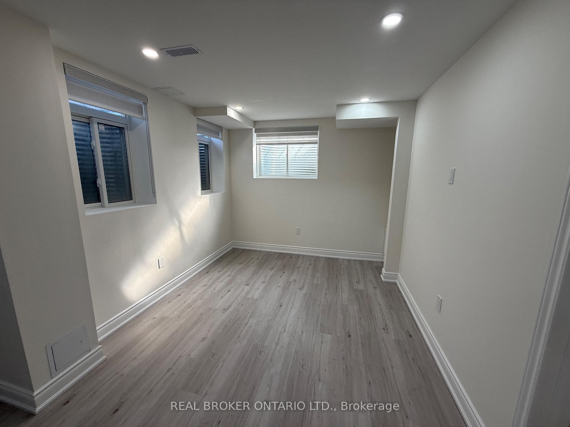 1442 Watercress Way Unit Basement photo 15