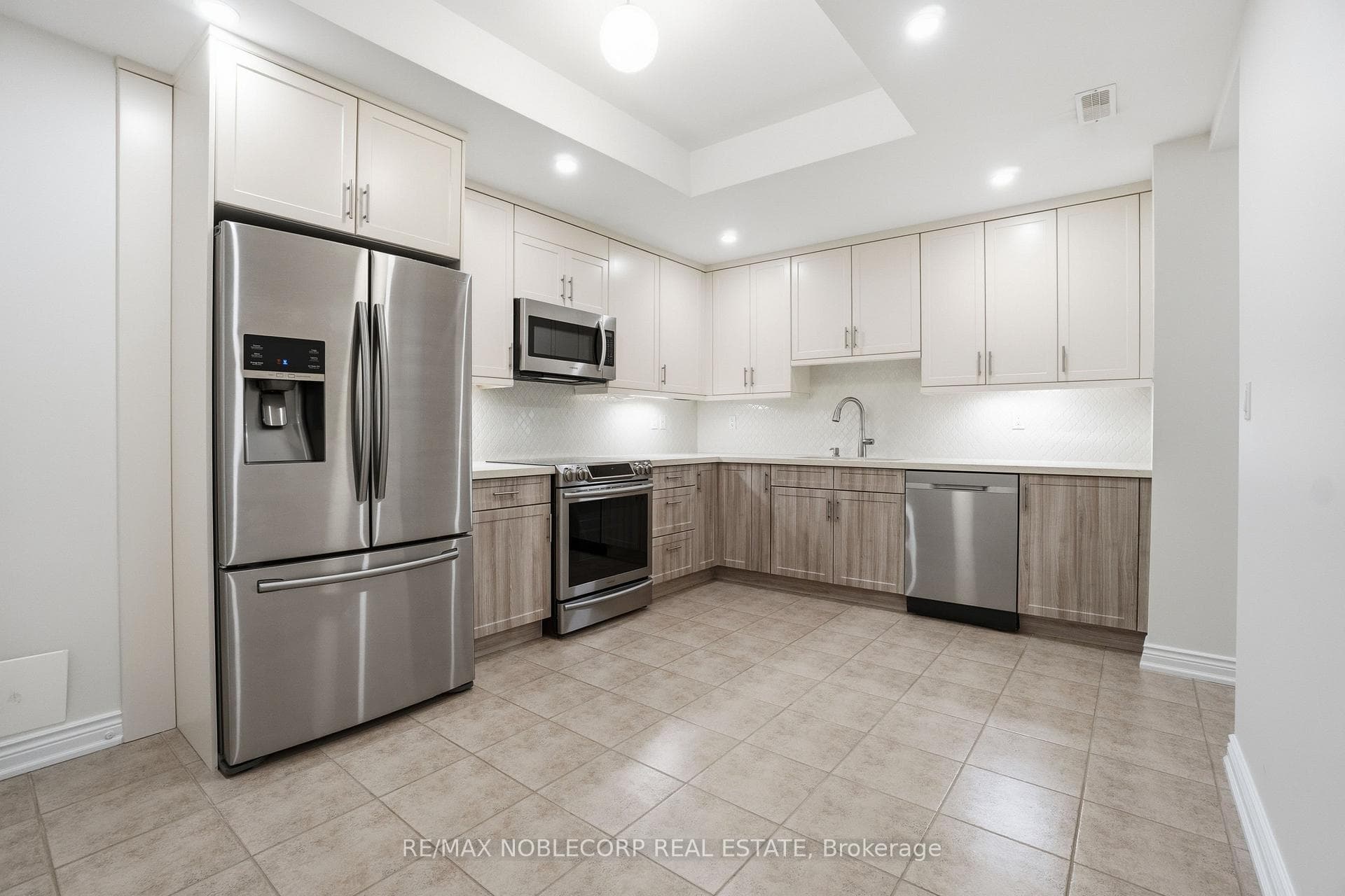 170 Athabasca Drive photo 33